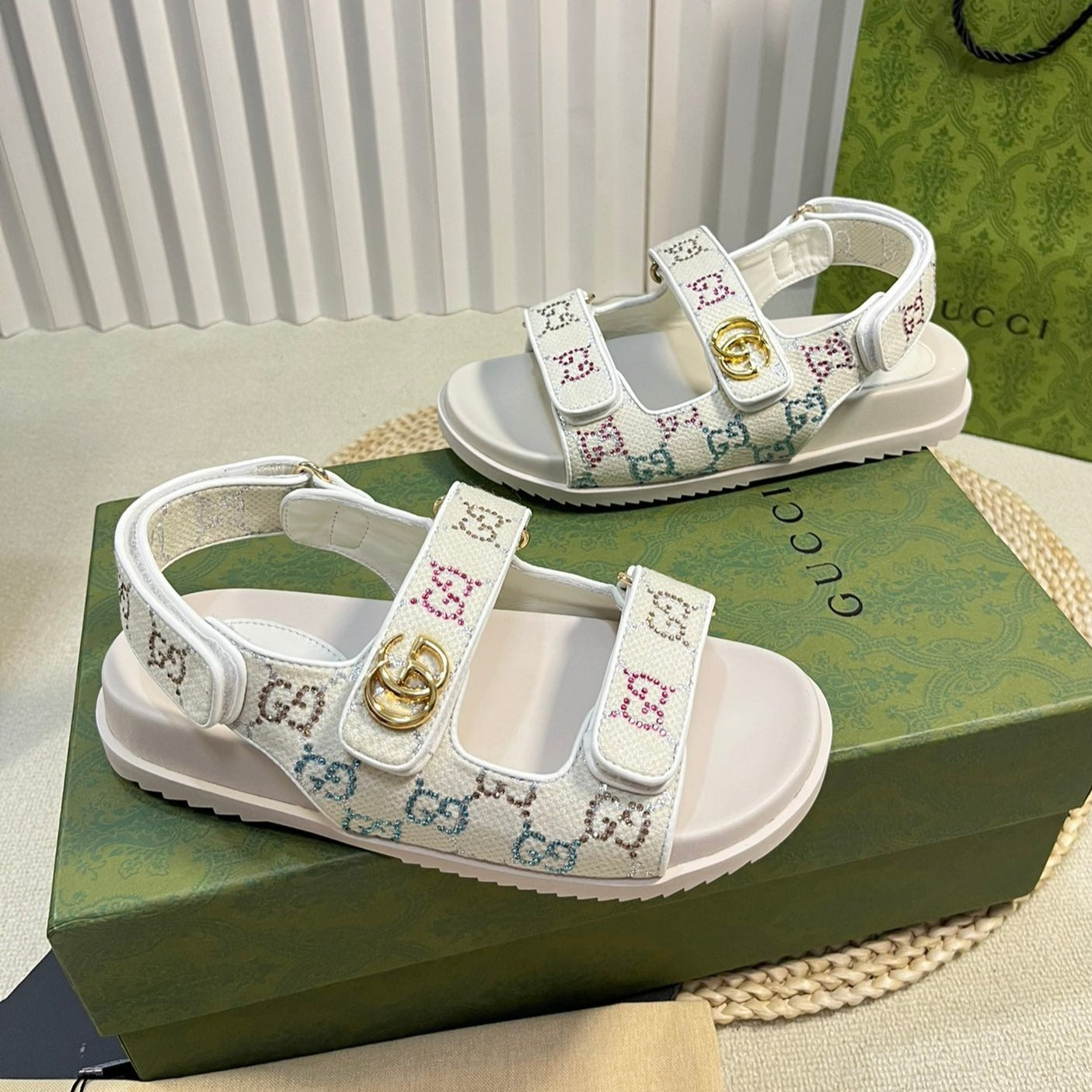 GUCCI Sandal With Double G White