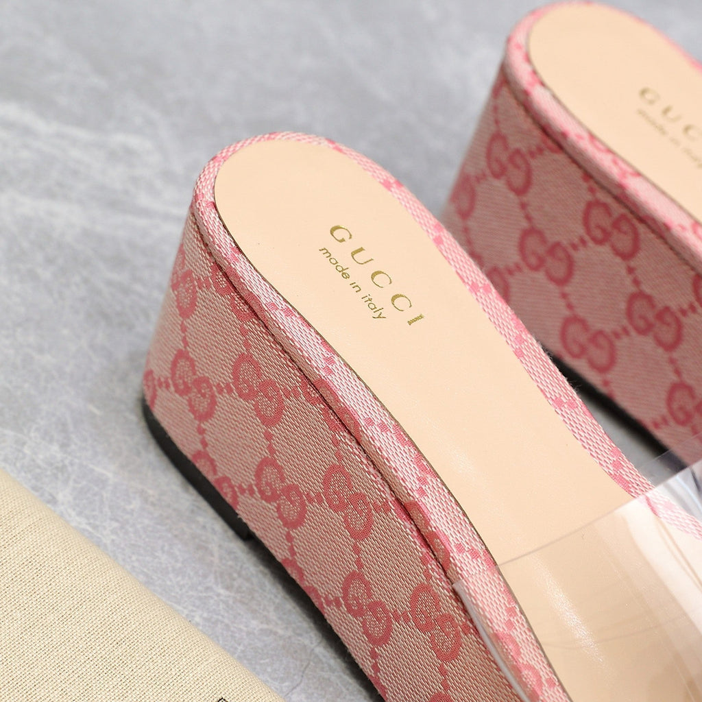 GUCCI HIGH WEDGE PLATFORM IN LIGHT PINK CANVAS WITH DOUBLE CRYSTAL G BUCKLE