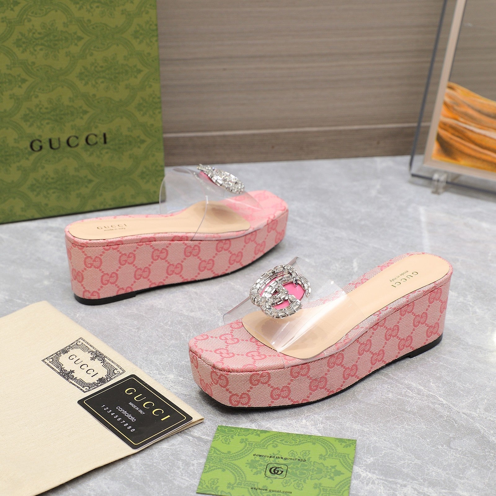 GUCCI HIGH WEDGE PLATFORM IN LIGHT PINK CANVAS WITH DOUBLE CRYSTAL G BUCKLE