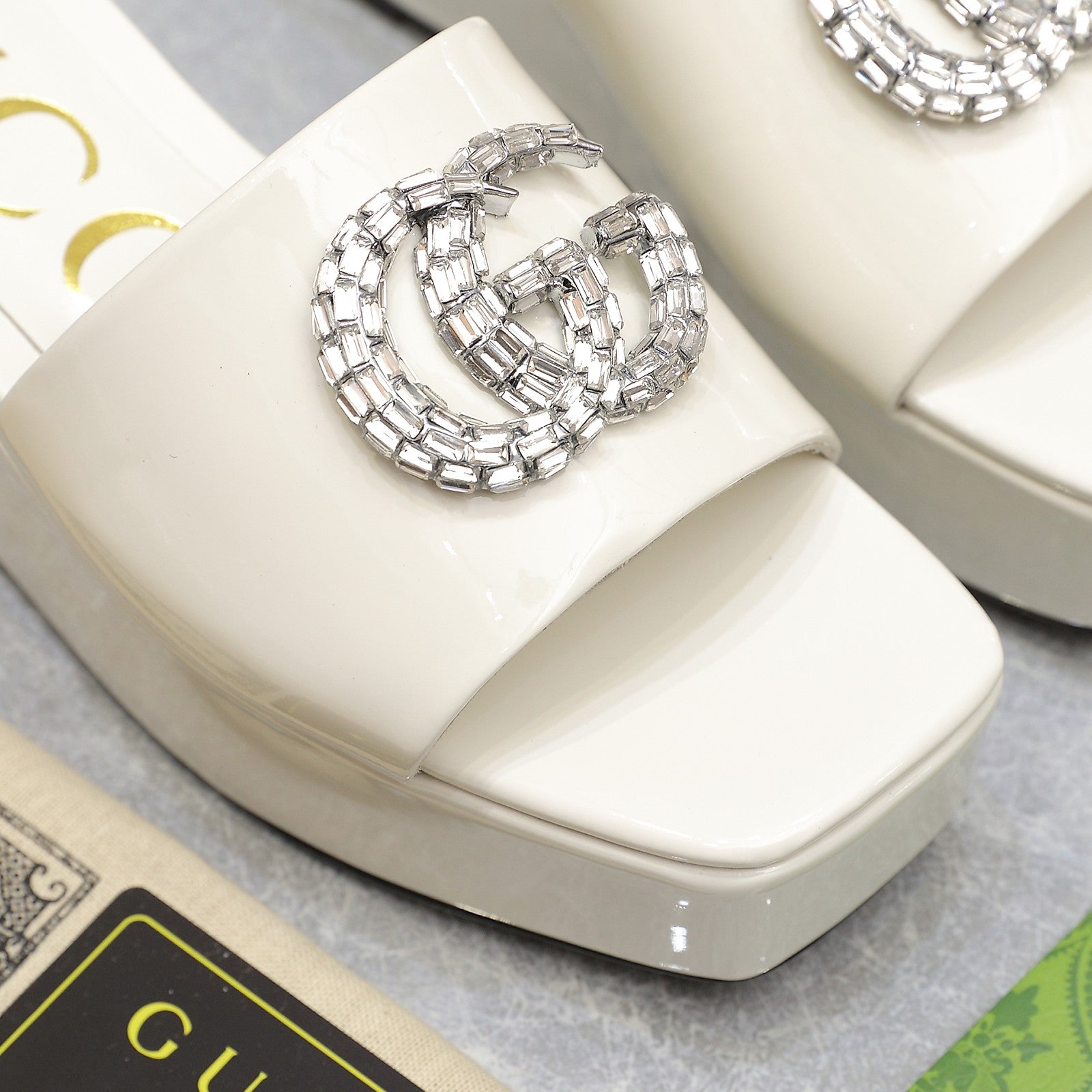 GUCCI HIGH WEDGE PLATFORM WITH DOUBLE G IN WHITE GLOSSY CALFSKIN