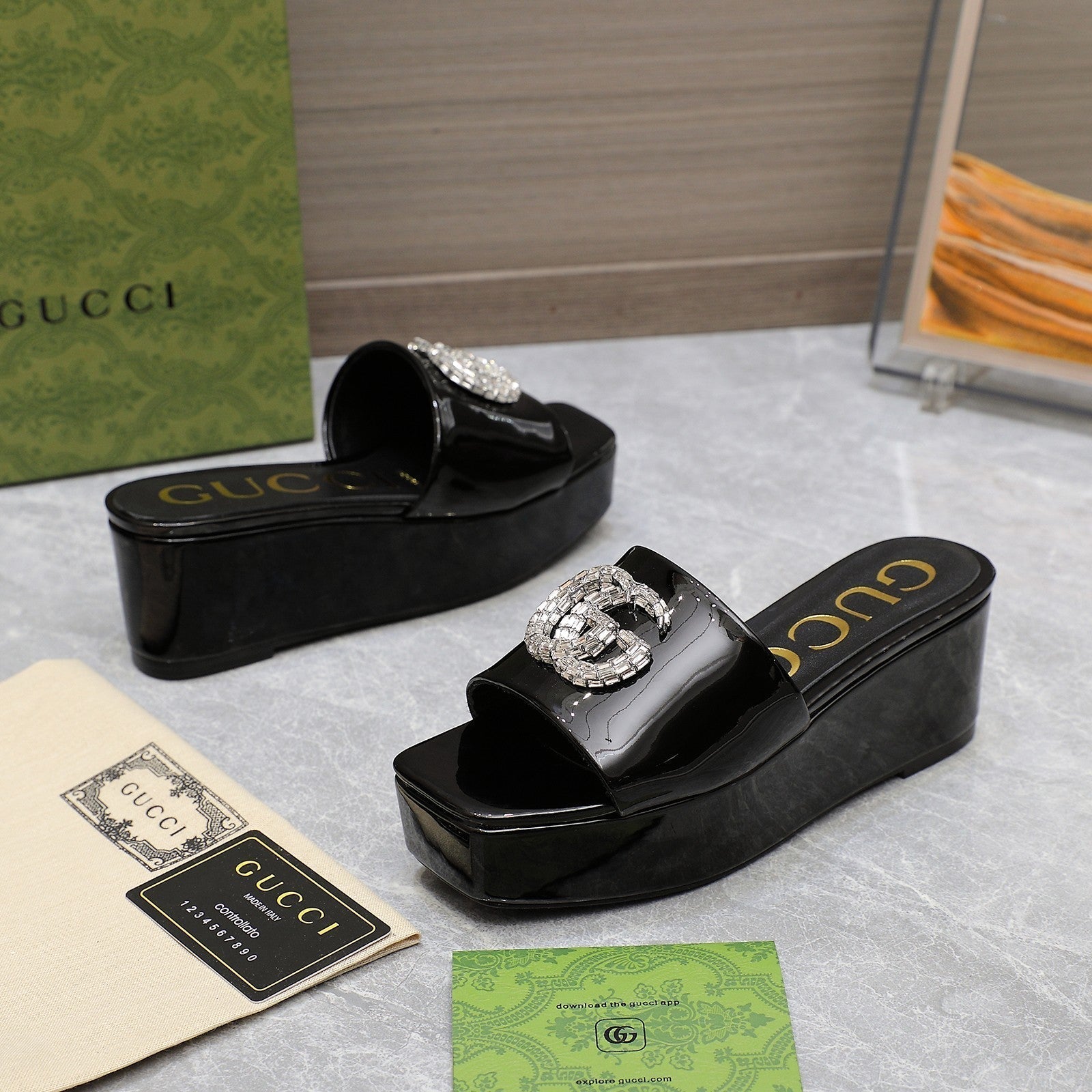 GUCCI HIGH WEDGE PLATFORM WITH DOUBLE G IN BLACK GLOSSY CALFSKIN
