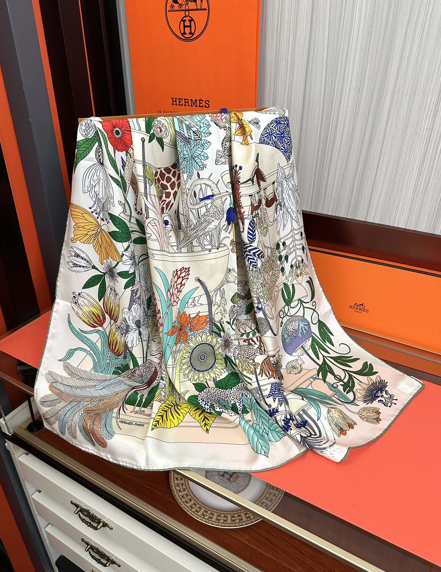 HERMES HERMES 25S SCARF 90 IN SILK 735741