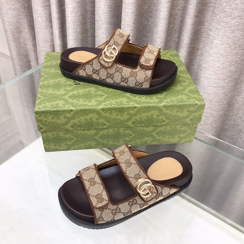 GUCCI Rubber Sole Logo Sandals Brown Caro