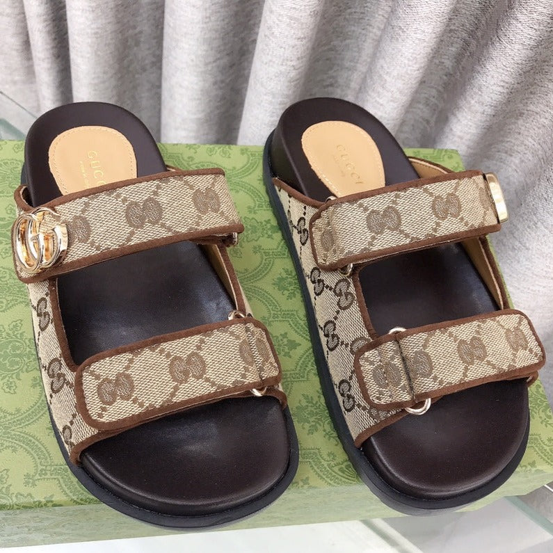 GUCCI Rubber Sole Logo Sandals Brown Caro