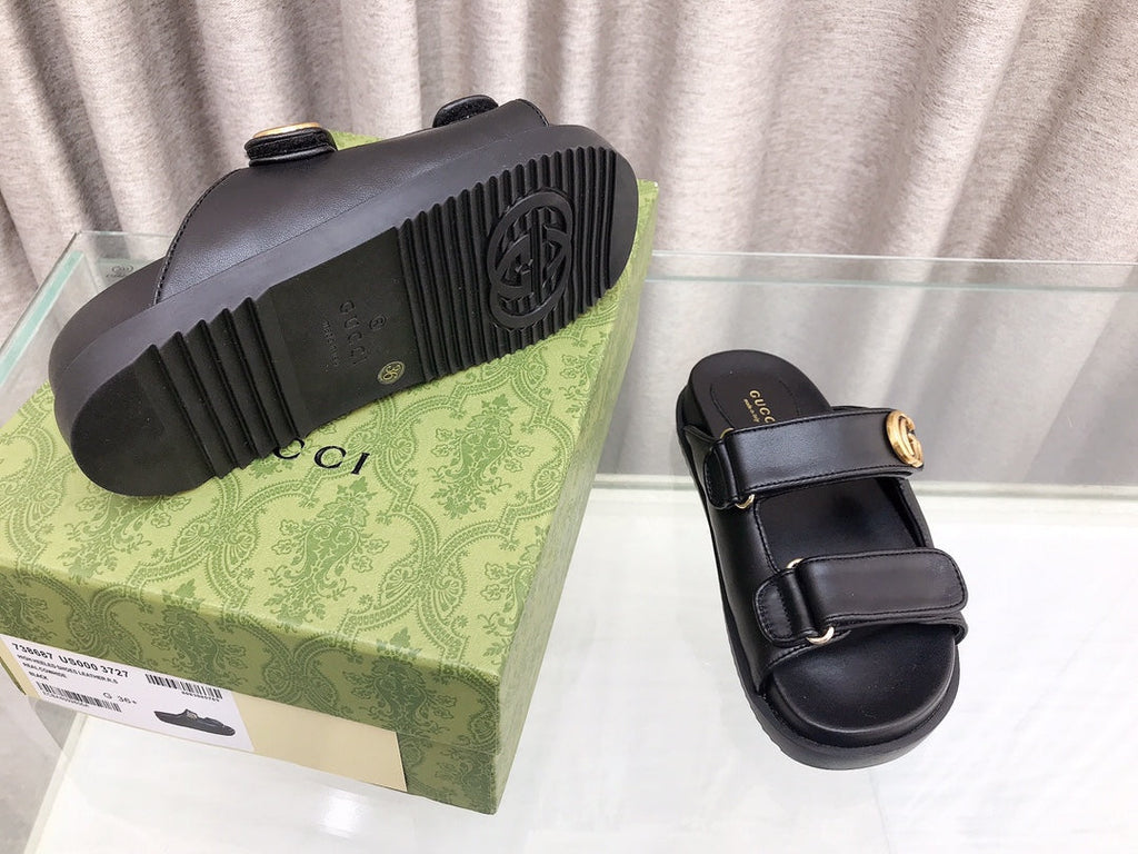 GUCCI Rubber Sole Logo Sandals Black
