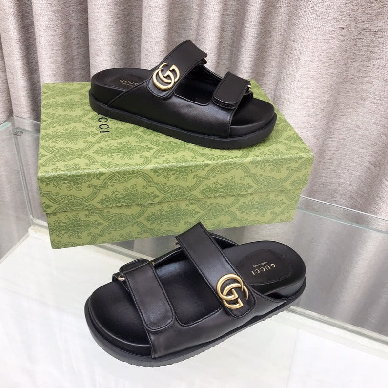 GUCCI Rubber Sole Logo Sandals Black