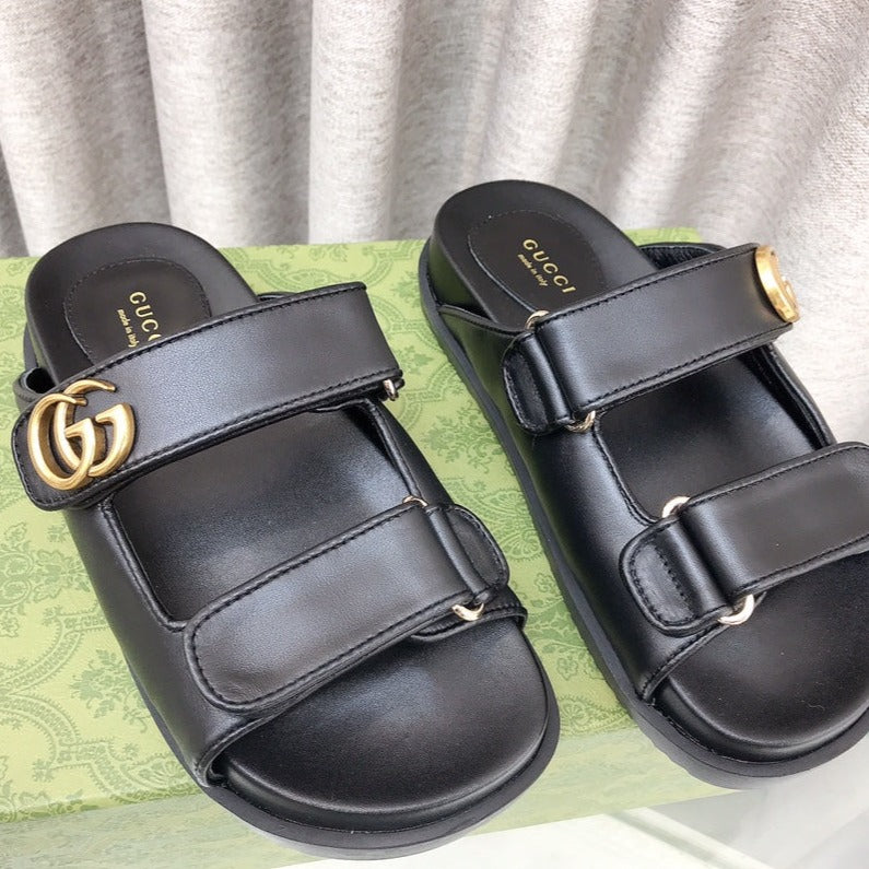 GUCCI Rubber Sole Logo Sandals Black