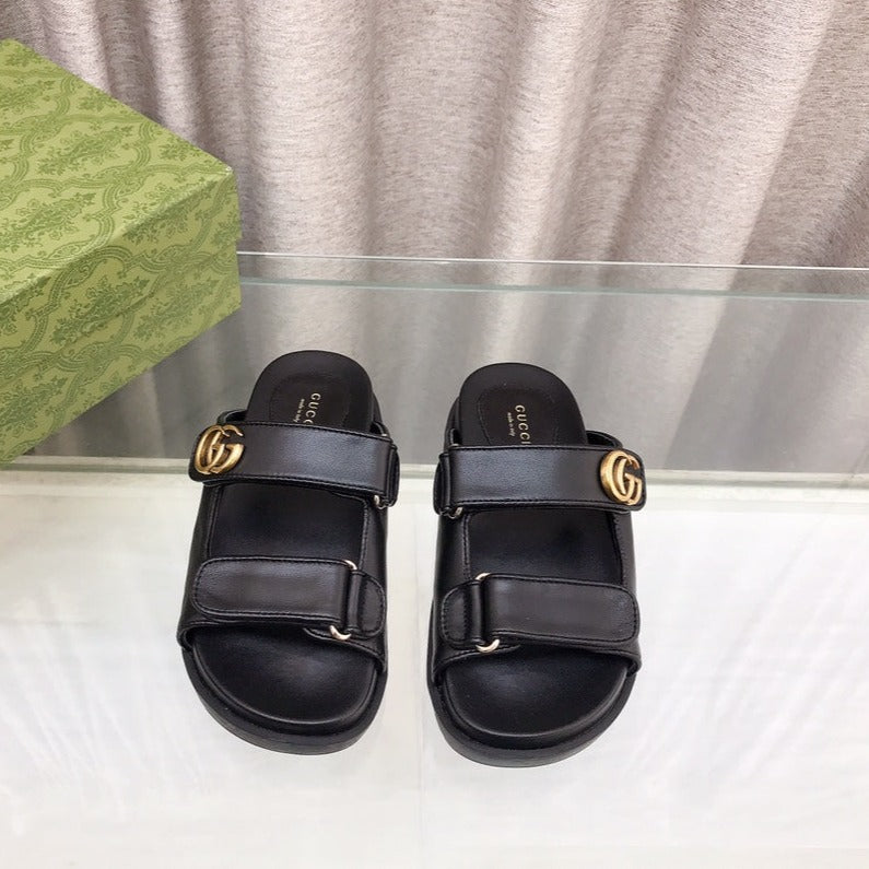 GUCCI Rubber Sole Logo Sandals Black