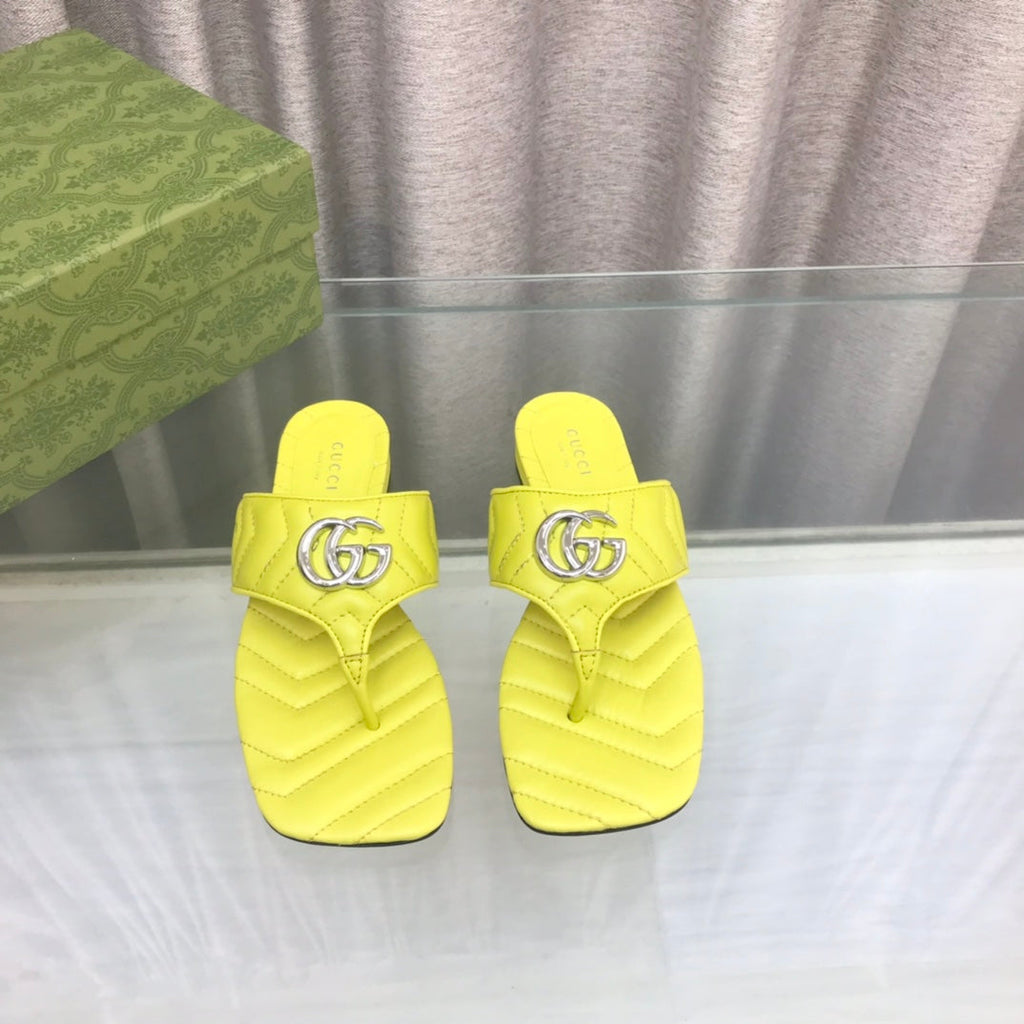 GUCCI marmont logo - embellished mattelasse leather sandal in yellow