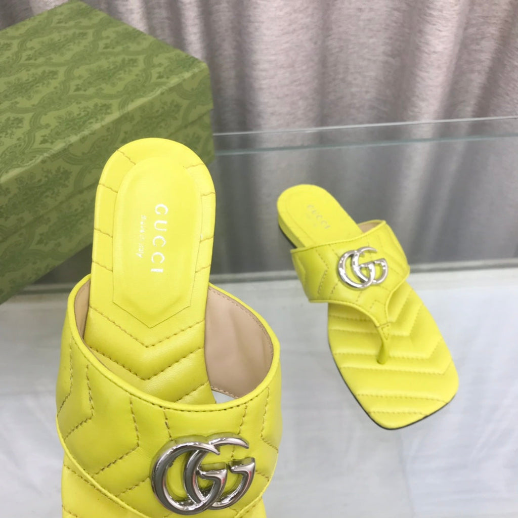GUCCI marmont logo - embellished mattelasse leather sandal in yellow