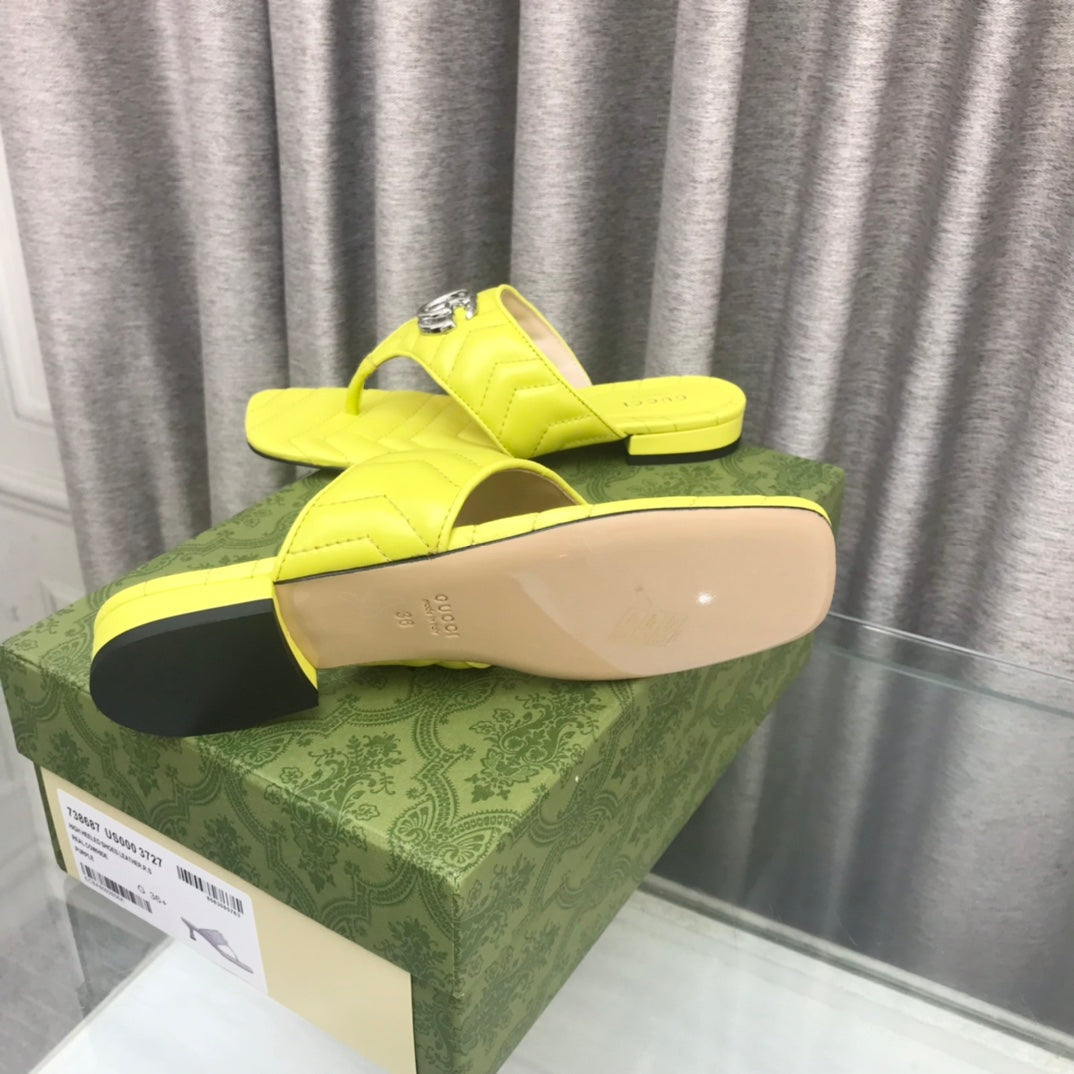 GUCCI marmont logo - embellished mattelasse leather sandal in yellow