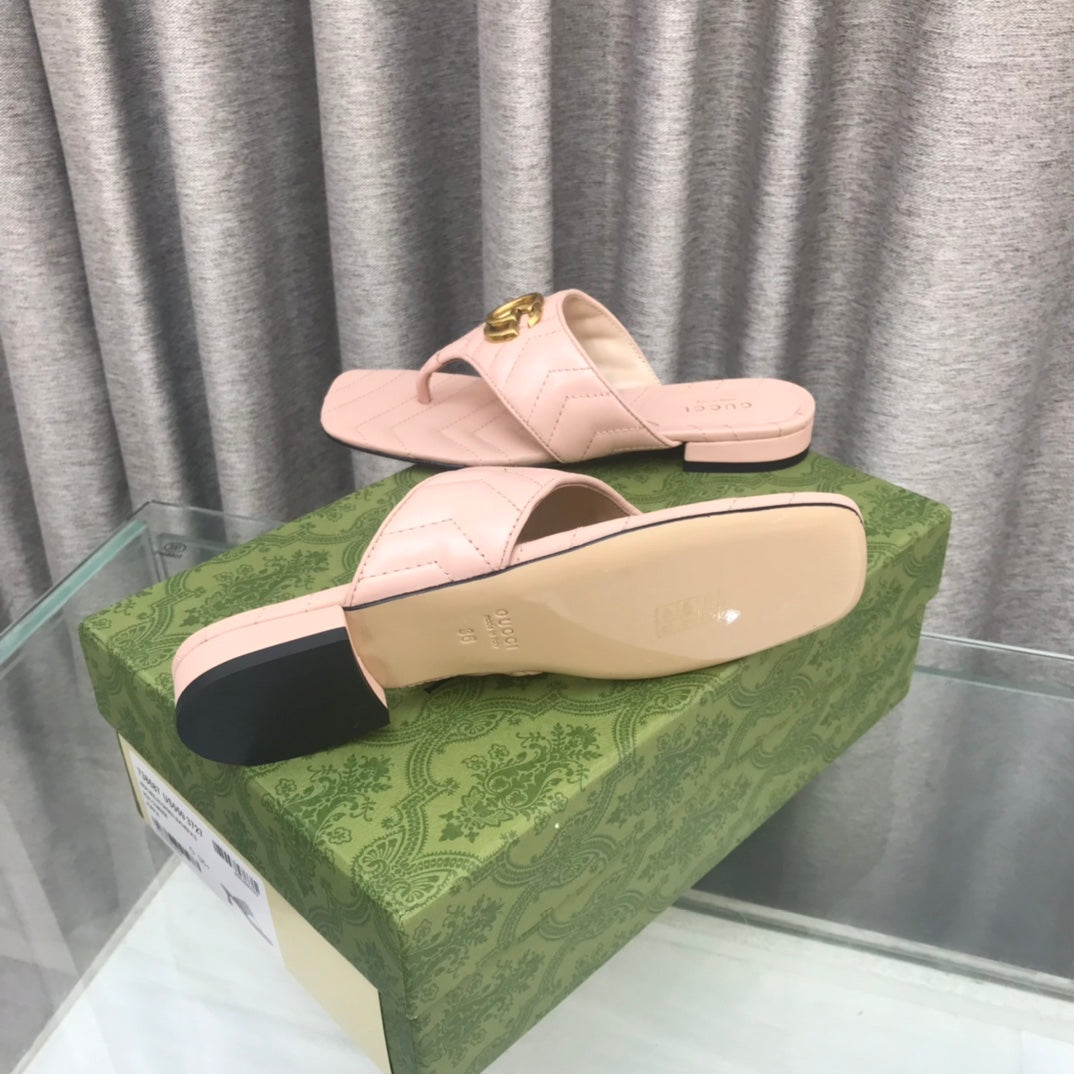 GUCCI marmont logo - embellished mattelasse leather sandal in pink