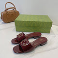 GUCCI SLIDE SANDALS IN WINE RED GLOSSY SHEEPSKIN ENAMELLED ROUND INTERLOCKING G