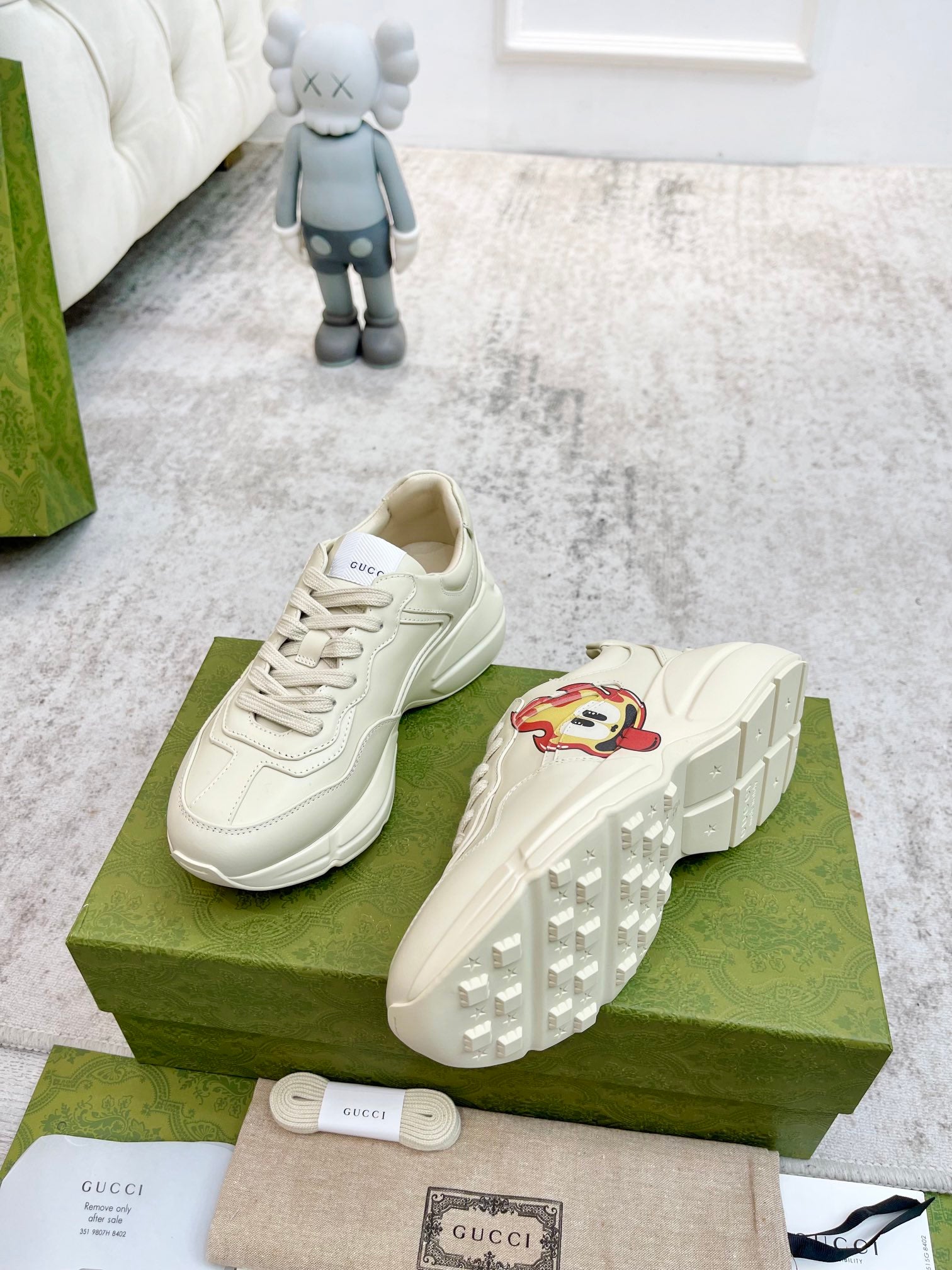 GUCCI RHYTON TRAINER WHITE LAMBSKIN WITH ICON
