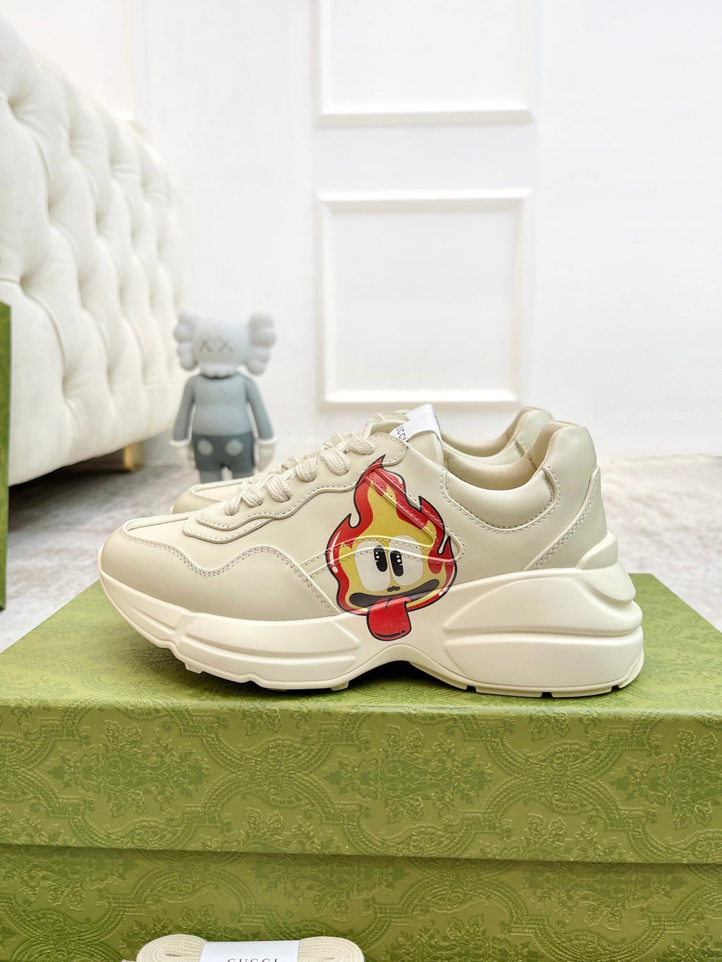 GUCCI RHYTON TRAINER WHITE LAMBSKIN WITH ICON