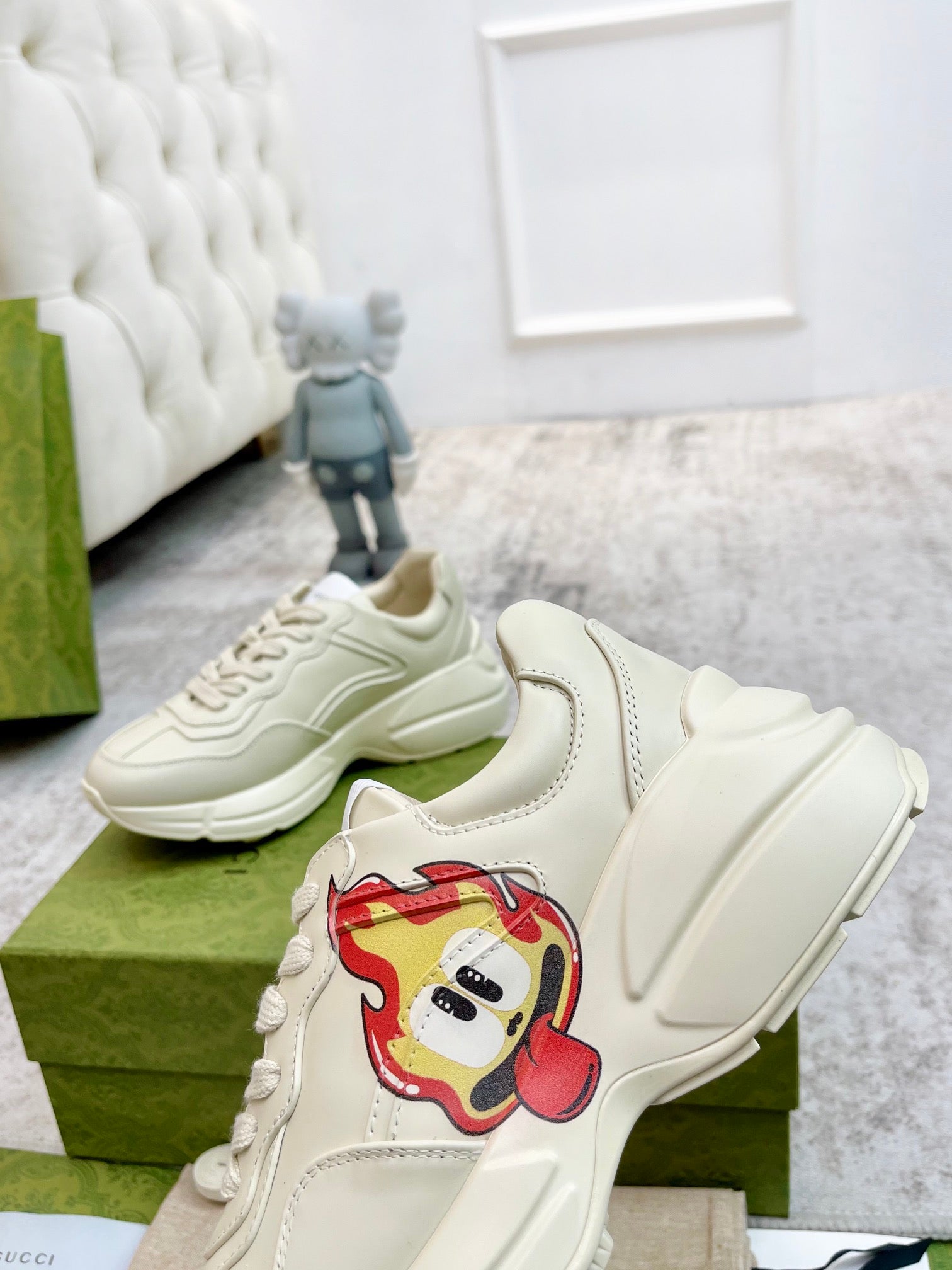 GUCCI RHYTON TRAINER WHITE LAMBSKIN WITH ICON