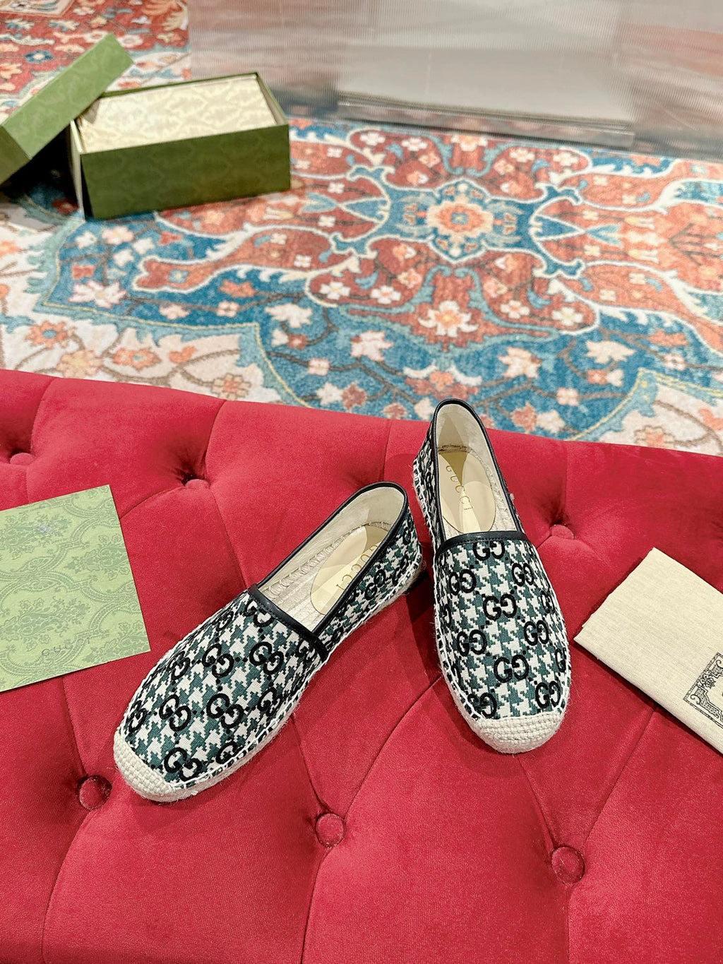 GUCCI ESPADRILLE LOAFER BLACK AND BASIL CANVAS