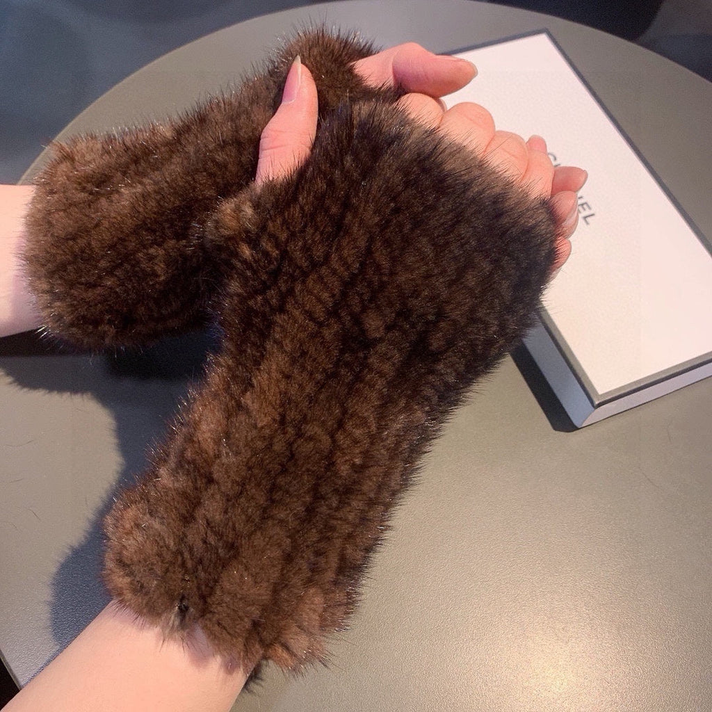 CHANEL FINGERLESS GLOVES IN GINGERBREAD BROWN RABBIT FUR 462280