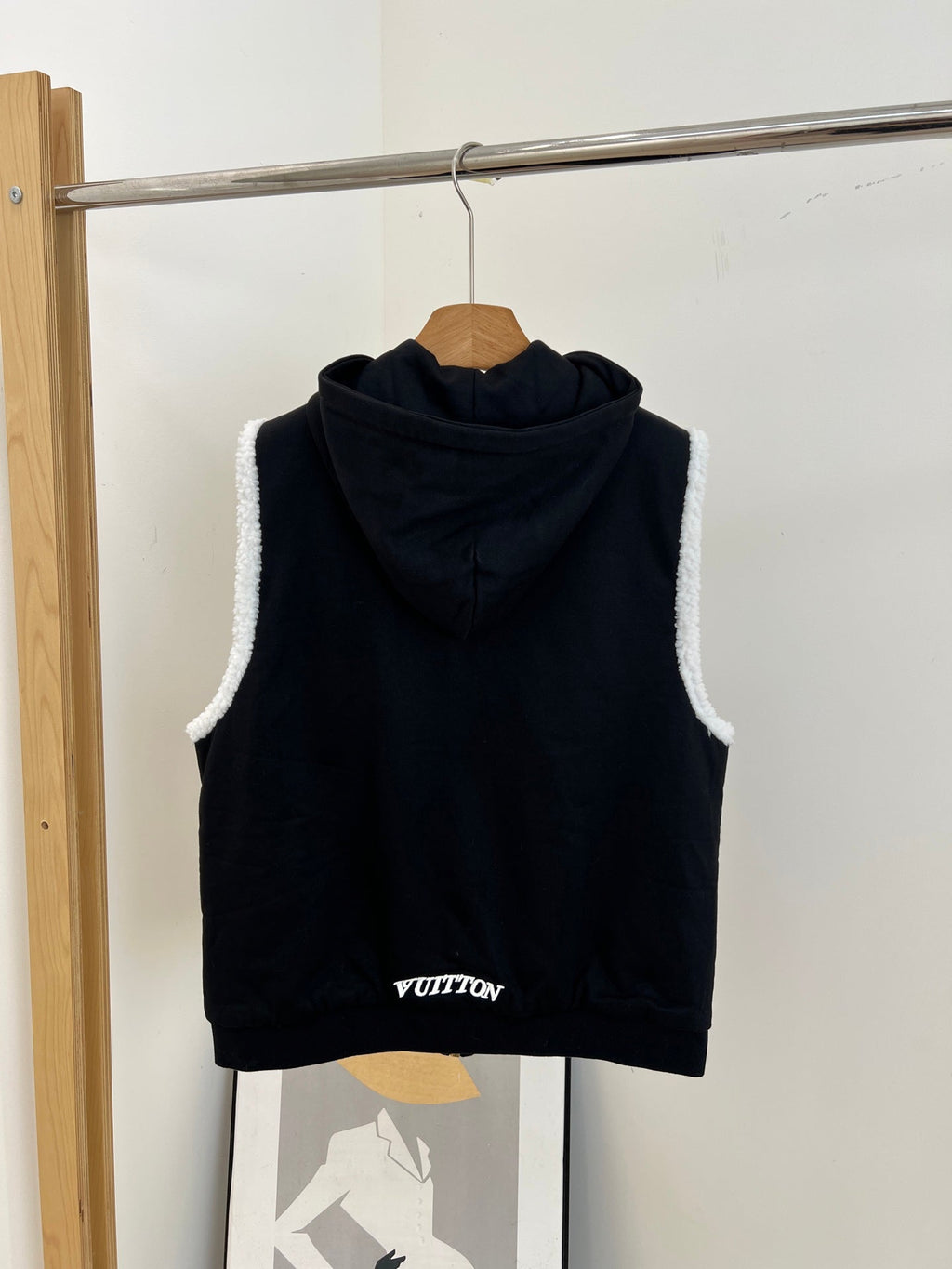 LOUIS VUITTON LV 25S HOODED VEST 0072