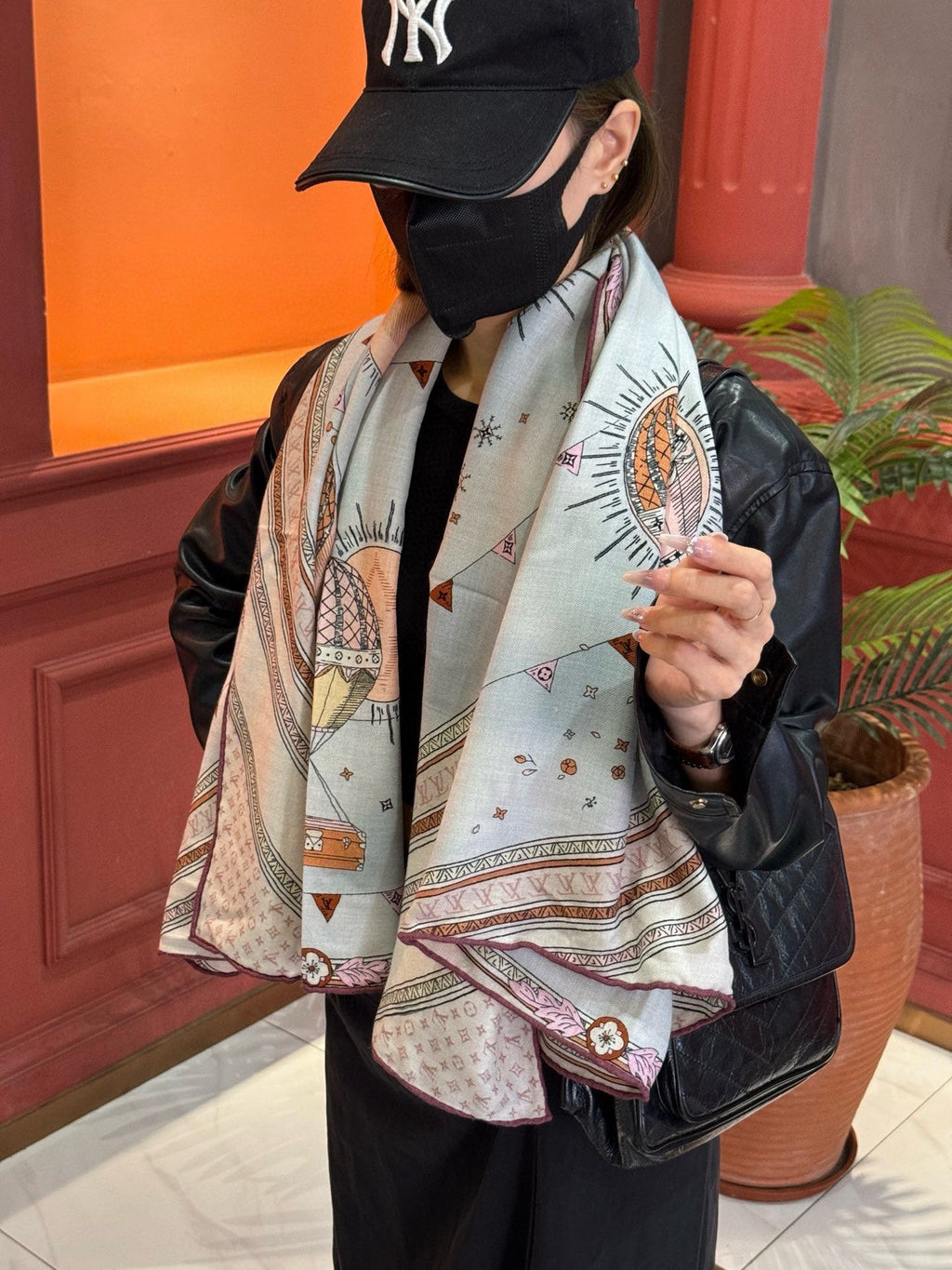 LOUIS VUITTON LV SCARF 140 CM IN SILK 730622
