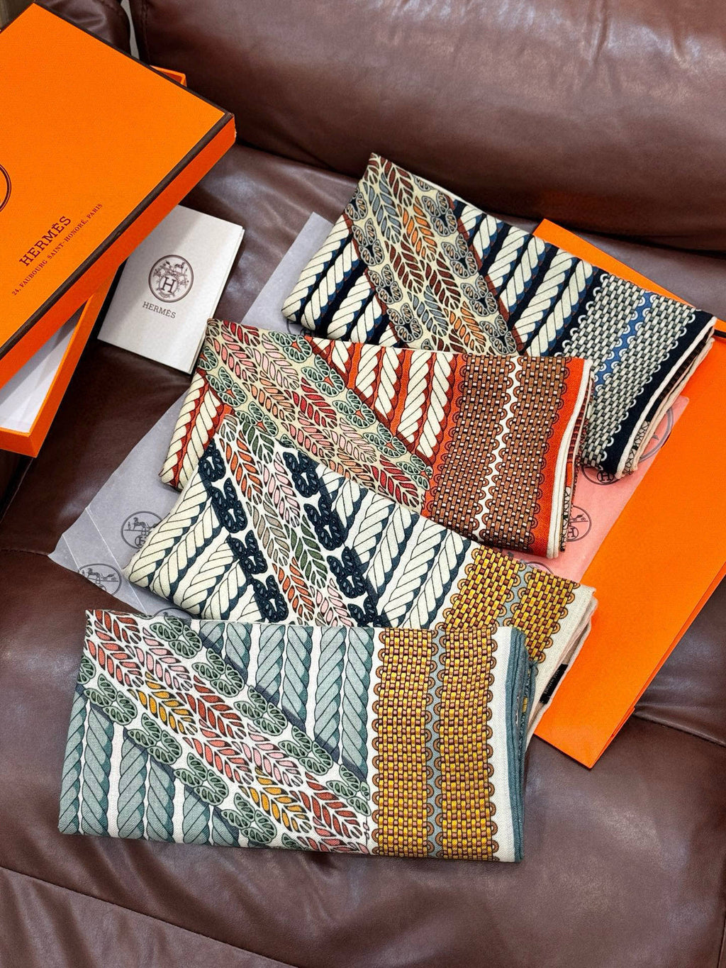 HERMES HERMES 25S SCARF 140 IN SILK 854807