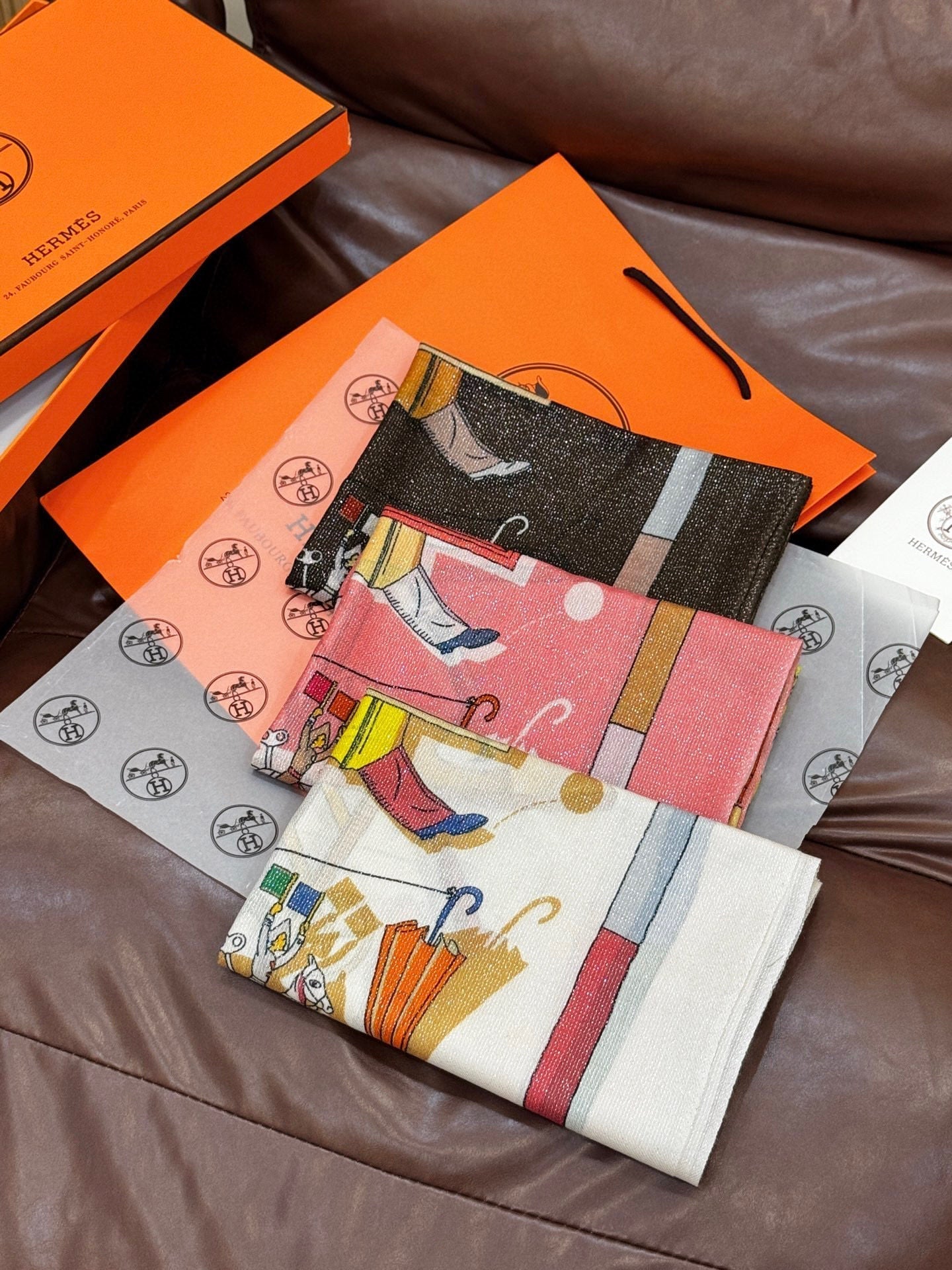 HERMES HERMES 25S SCARF 200 IN SILK 856443