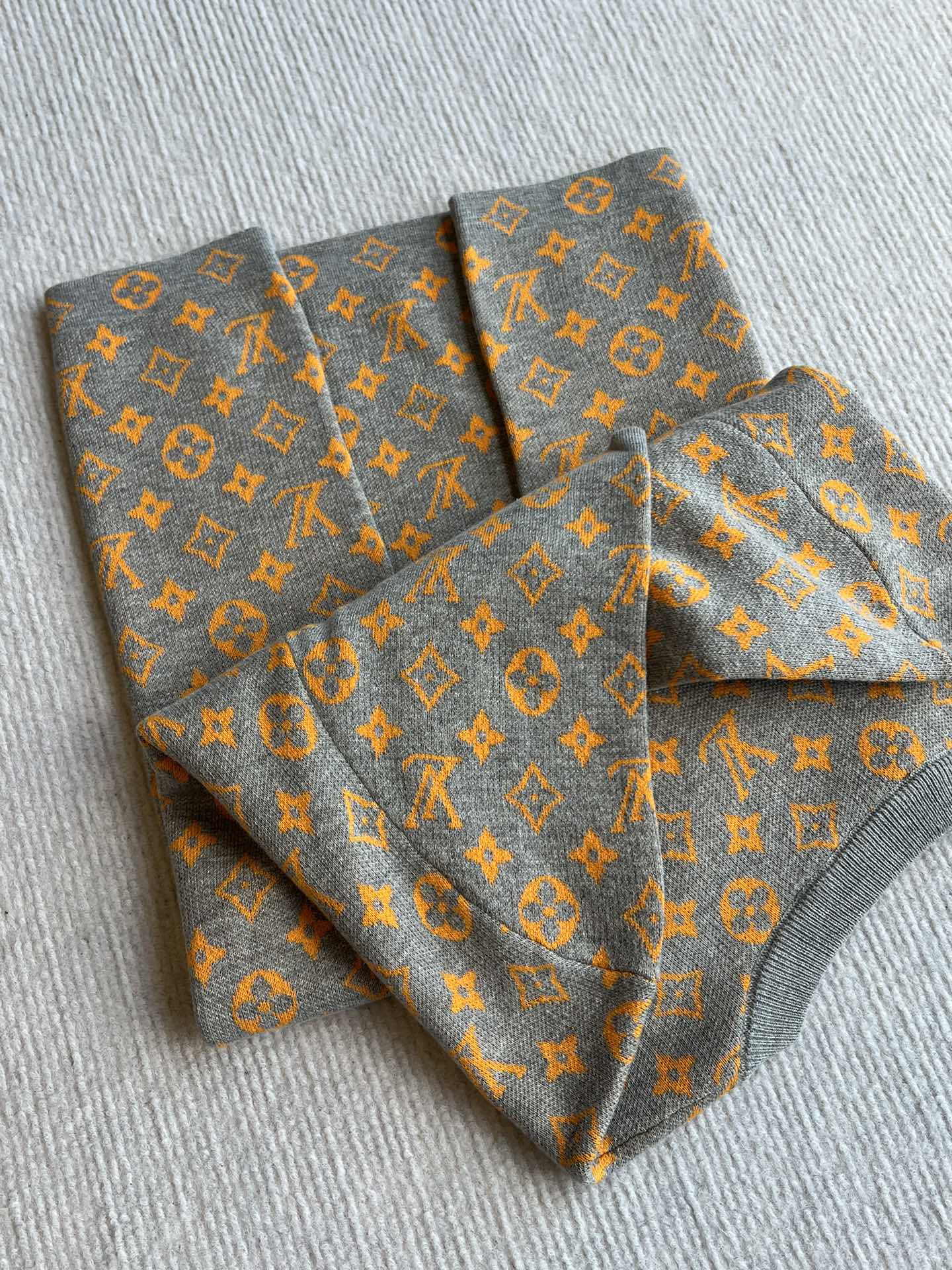 LOUIS VUITTON LV KNITTED T-SHIRT 269743