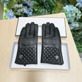 CHANEL GLOVES IN BLACK LAMBSKIN 463825