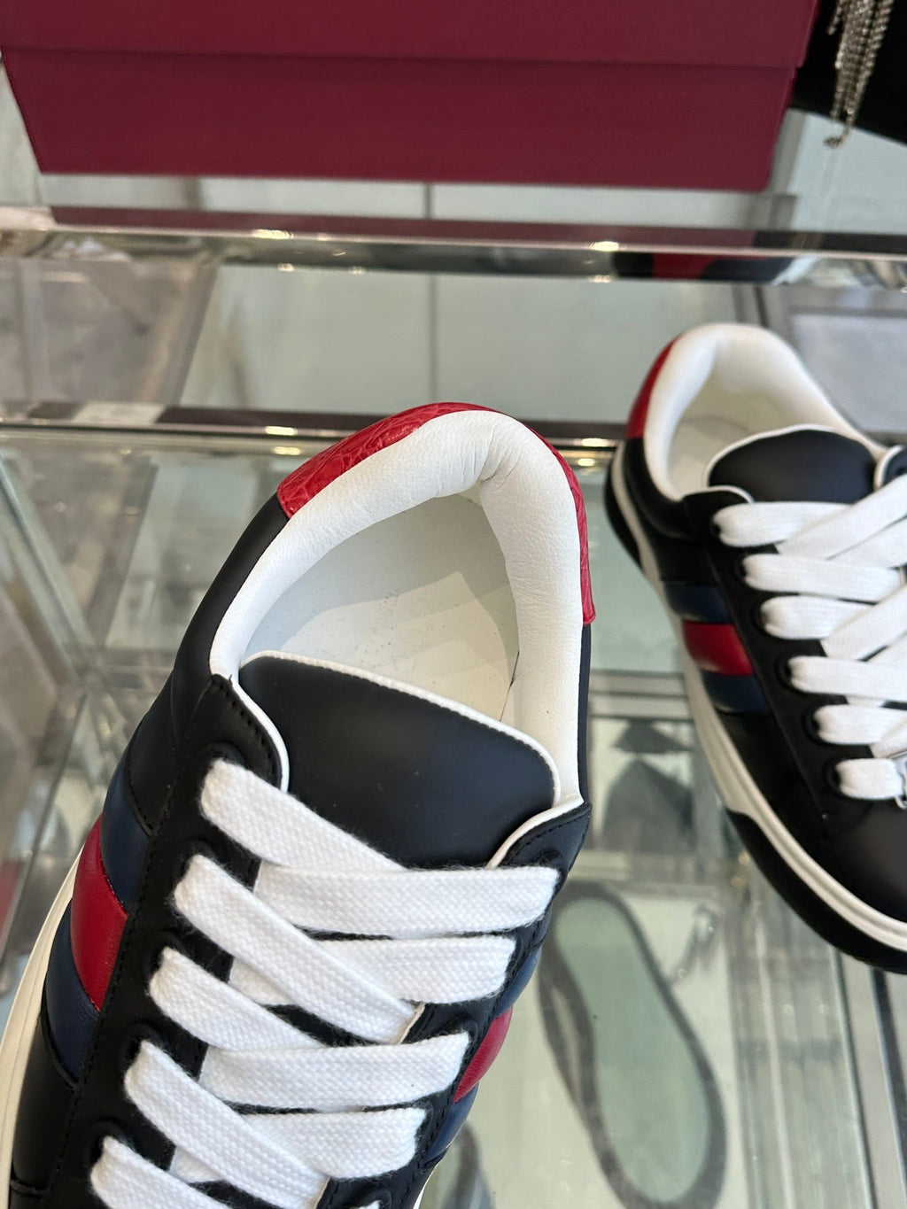 GUCCI ACE SNEAKER IN BLACK SHEEPSKIN