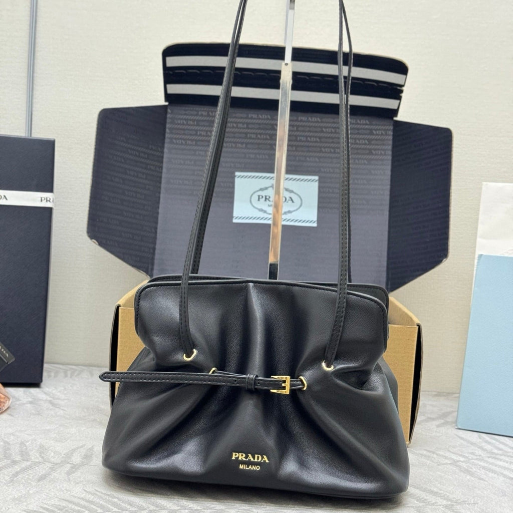 PRADA 25S  SMALL BAG 25 IN BLACK CALFSKIN GOLD HARDWARE