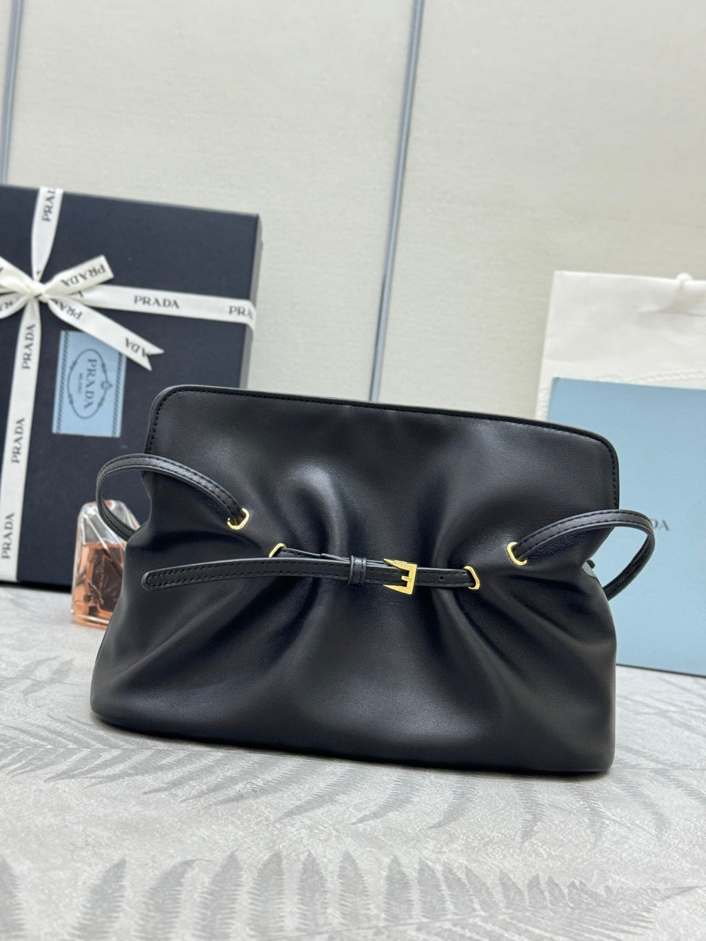 PRADA 25S  SMALL BAG 25 IN BLACK CALFSKIN GOLD HARDWRE