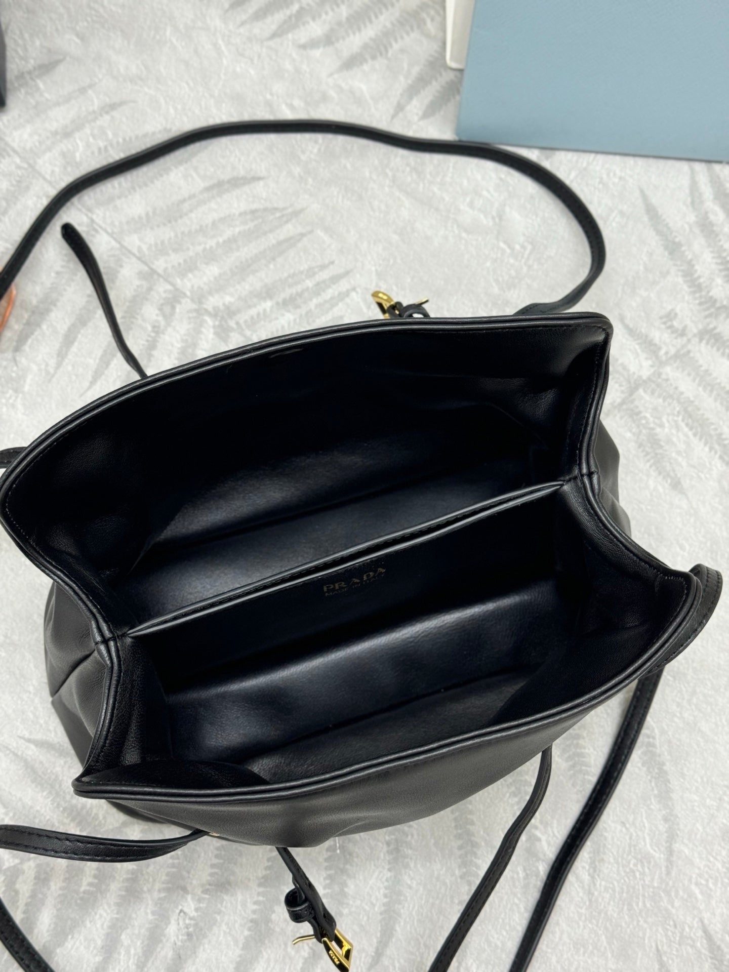 PRADA 25S  SMALL BAG 25 IN BLACK CALFSKIN GOLD HARDWARE