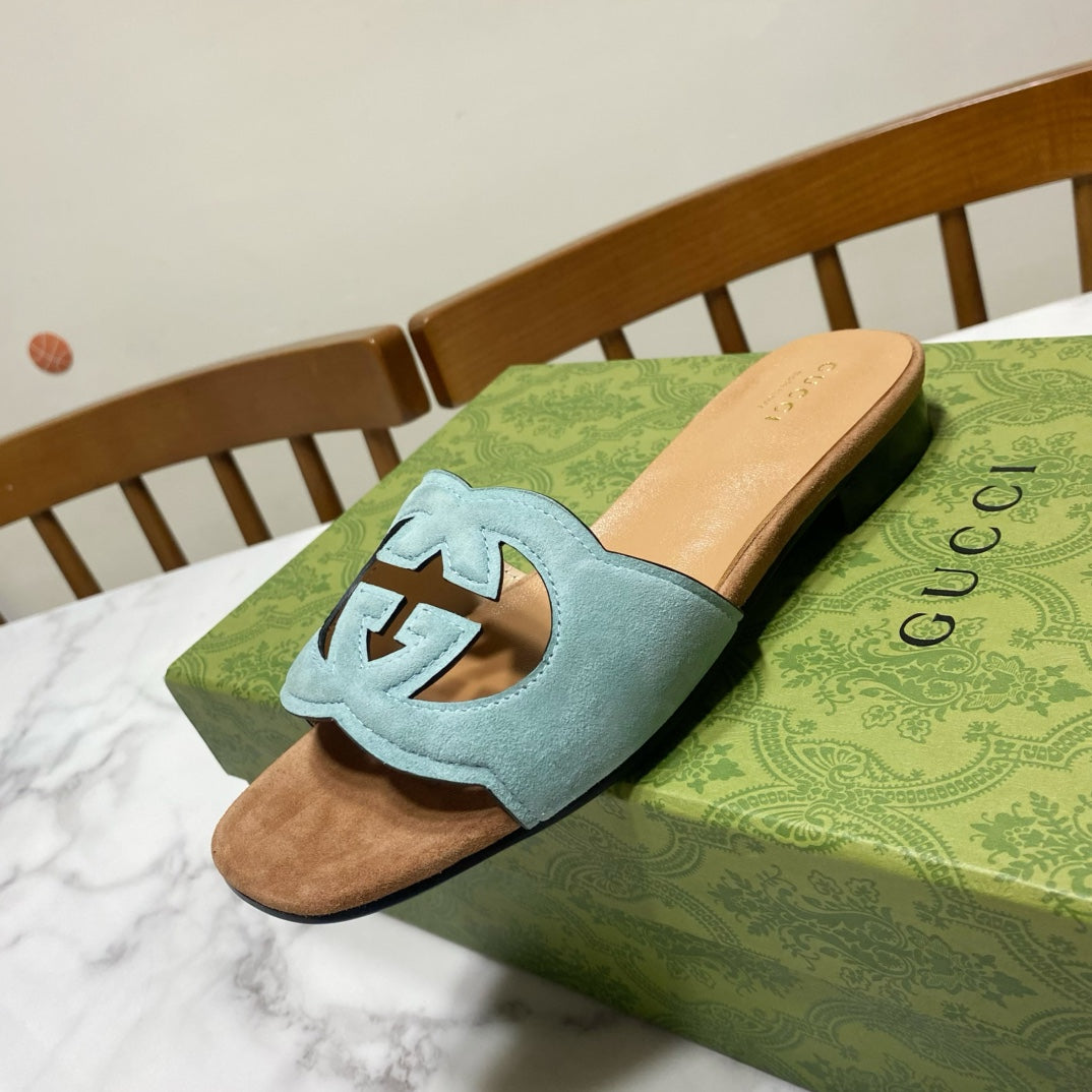 GUCCI INTERLOCKING G SLIDE SANDAL IN MORNING BLUE SUEDE AND BROWN SHEEPSKIN LINING