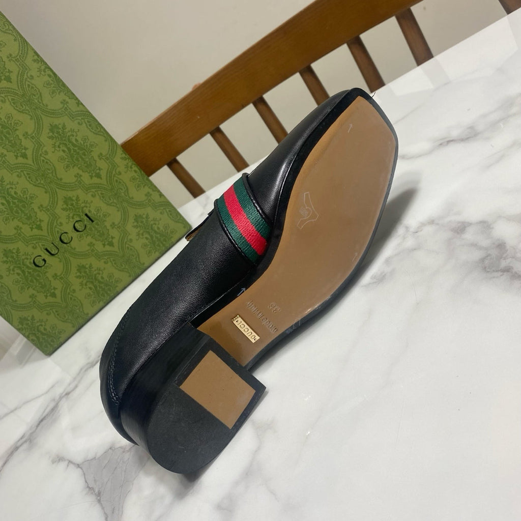 GUCCI LOAFER 35 CM IN BLACK CALFSKIN GOLD HARDWARE