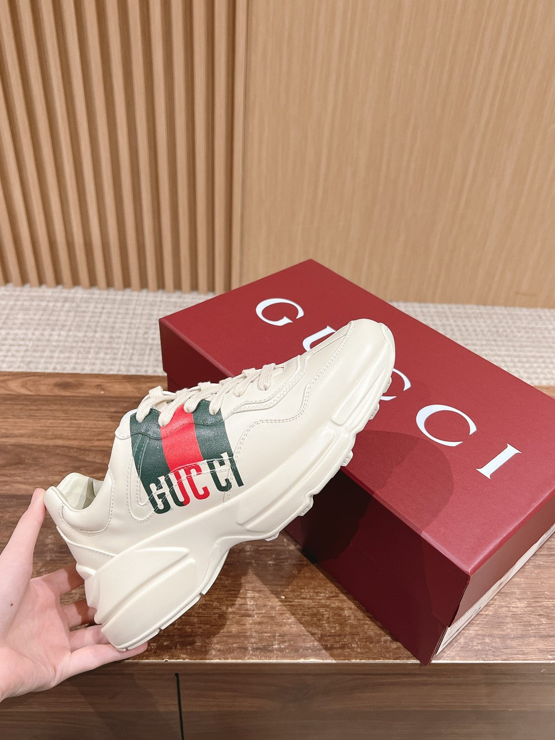 GUCCI RHYTON TRAINER WHITE CALFSKIN WITH WEB LOGO