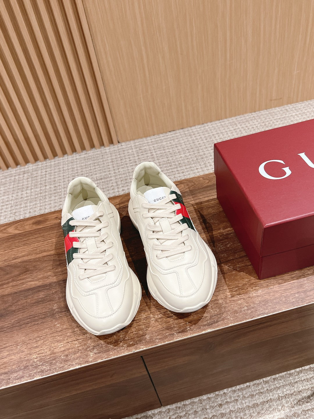 GUCCI RHYTON TRAINER WHITE CALFSKIN WITH WEB LOGO