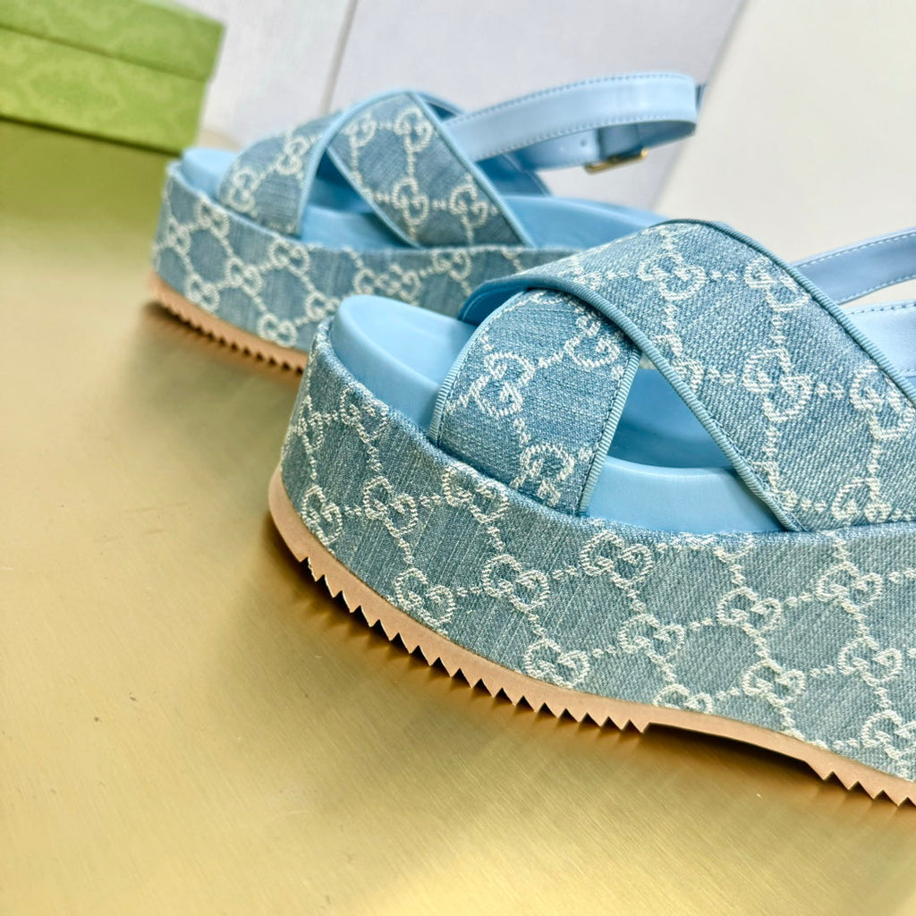 GUCCI SUPREME PLATFORM SKY CANVAS