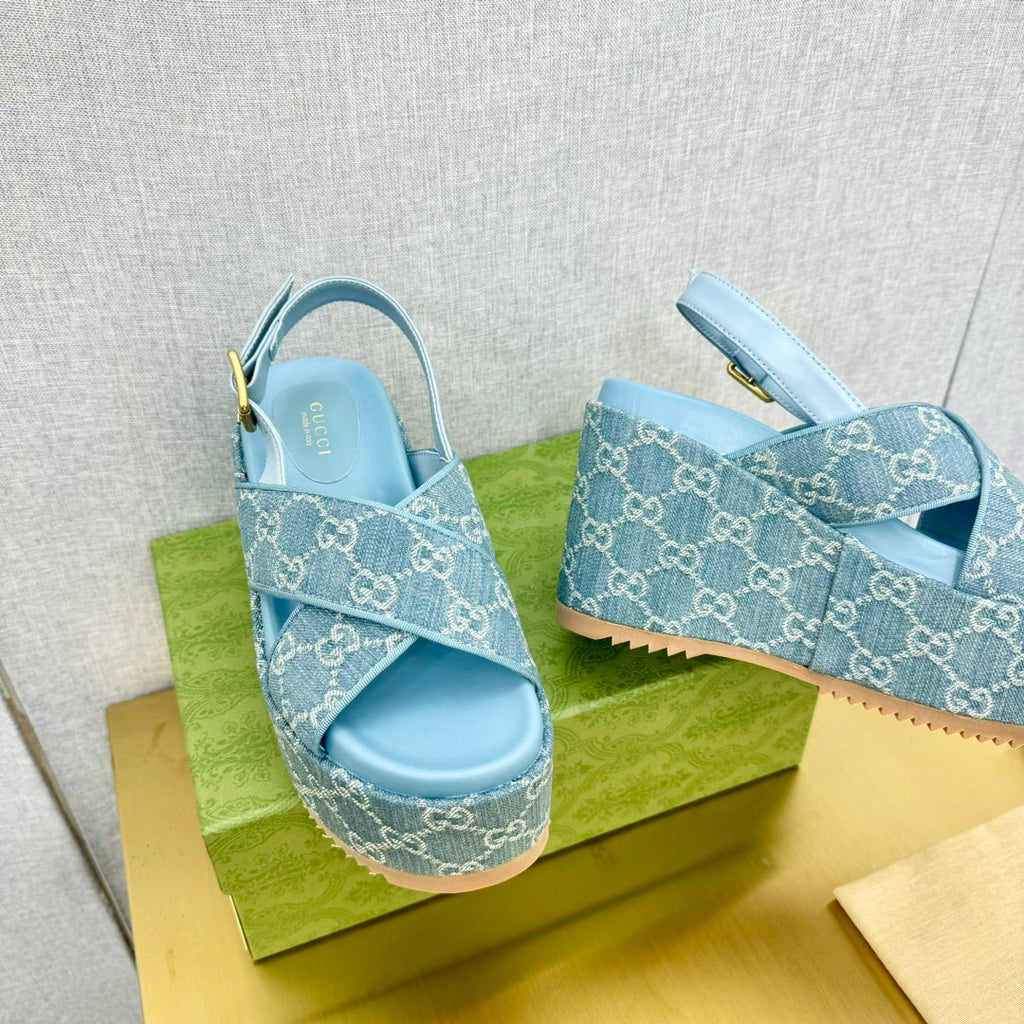 GUCCI SUPREME PLATFORM SKY CANVAS