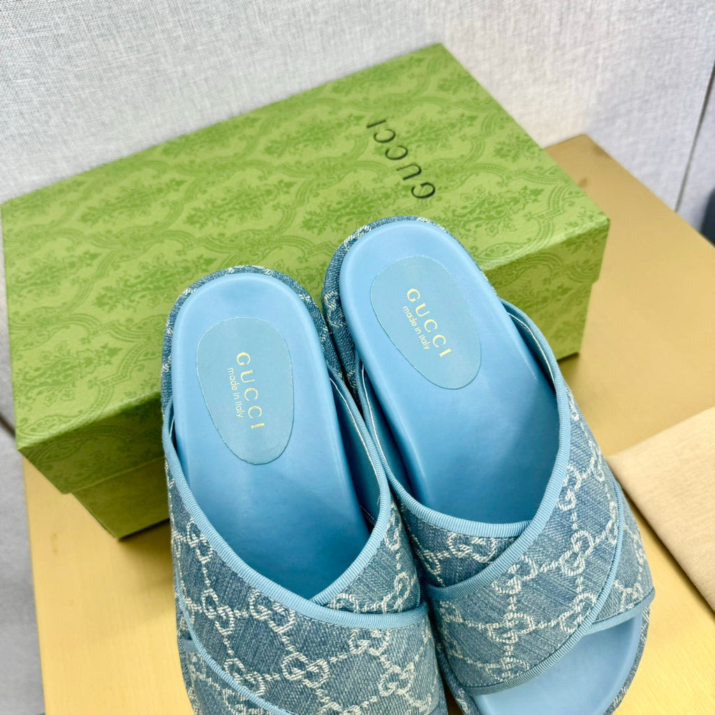 GUCCI SLIDE SANDAL SKY CANVAS CROSS STRAPS