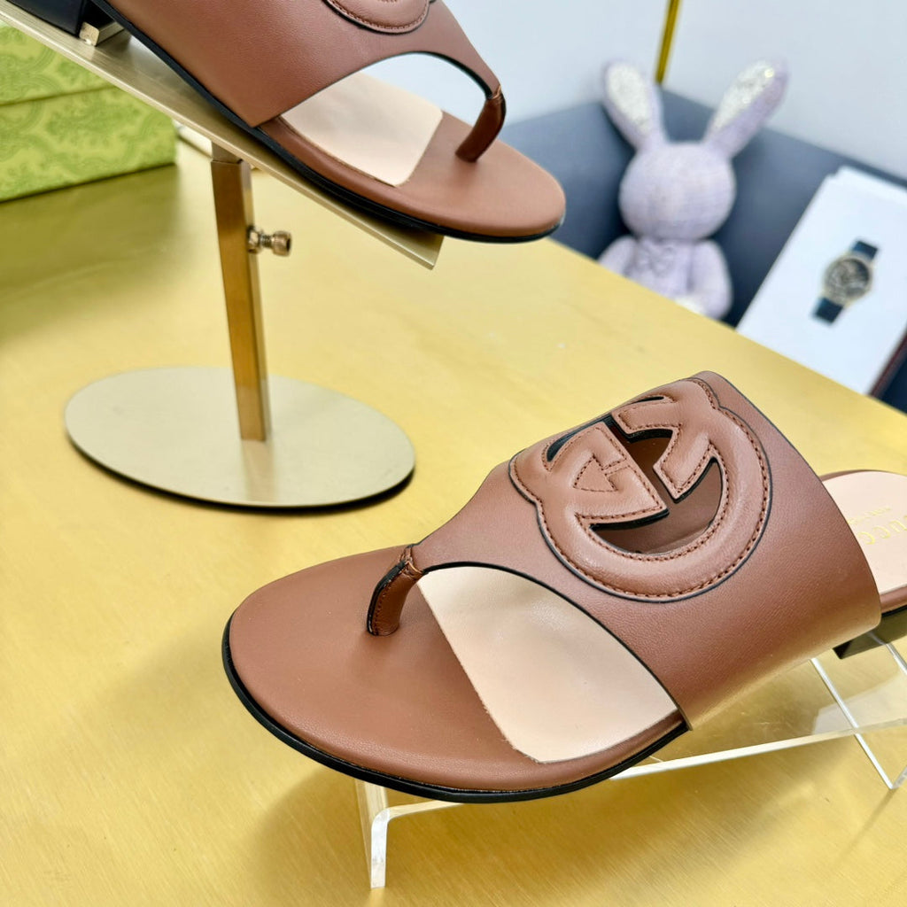 GUCCI BLONDIE THONG SANDAL IN BRONZE BROWN LAMBSKIN