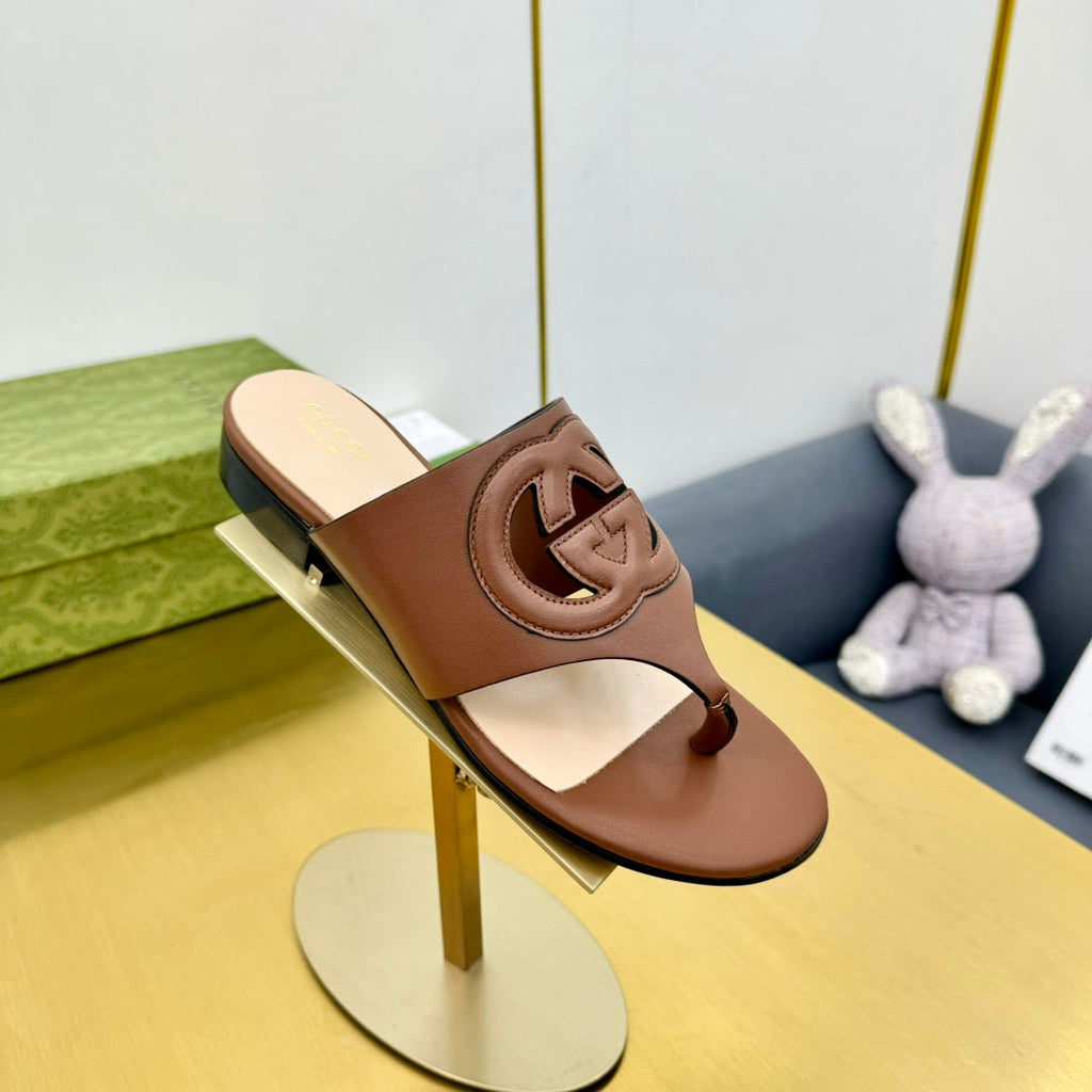 GUCCI BLONDIE THONG SANDAL IN BRONZE BROWN LAMBSKIN