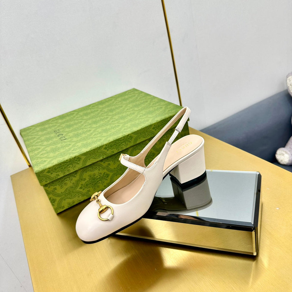 GUCCI HORSEBIT PUMP IN WHITE SHEEPSKIN