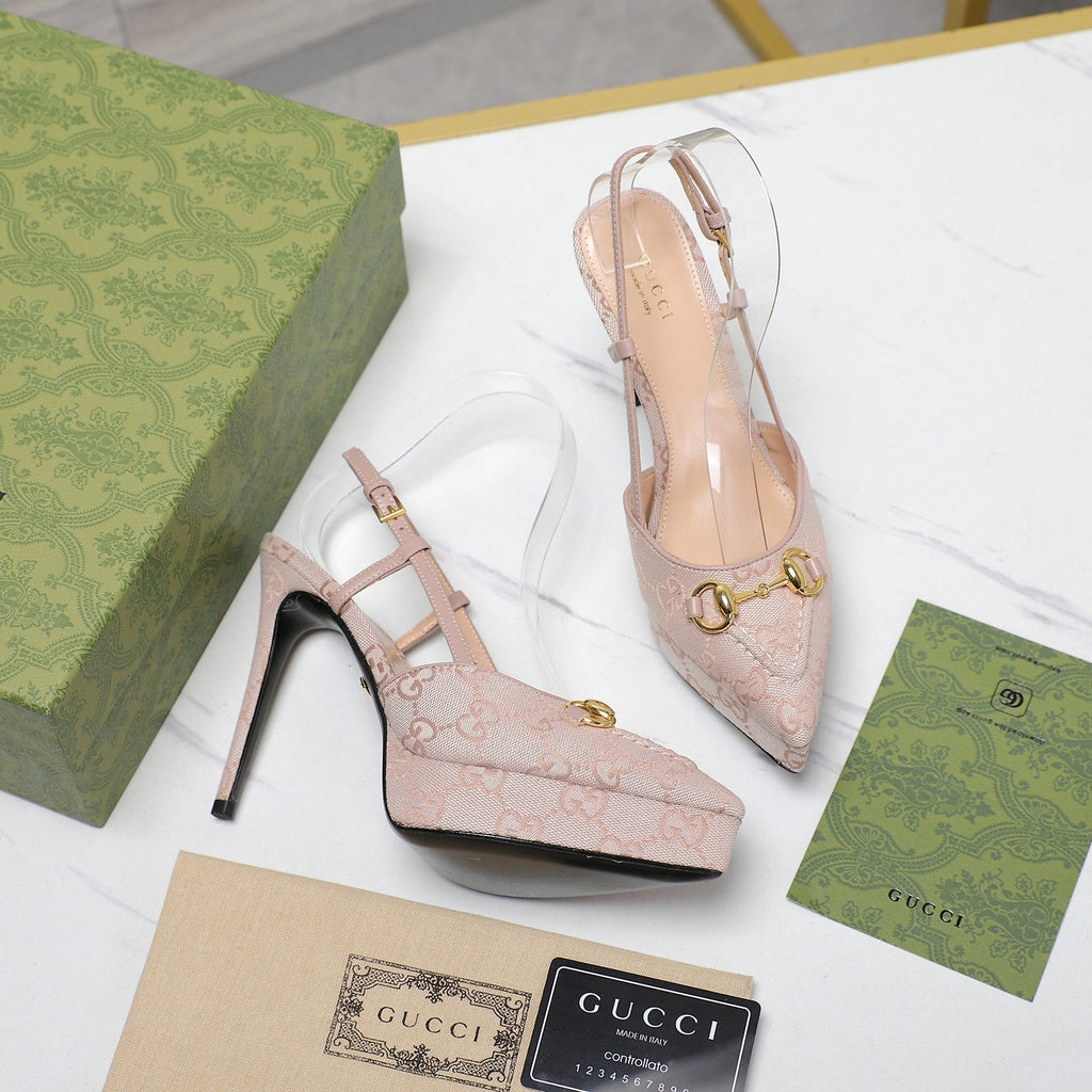 GUCCI Valentino High heels Ivory