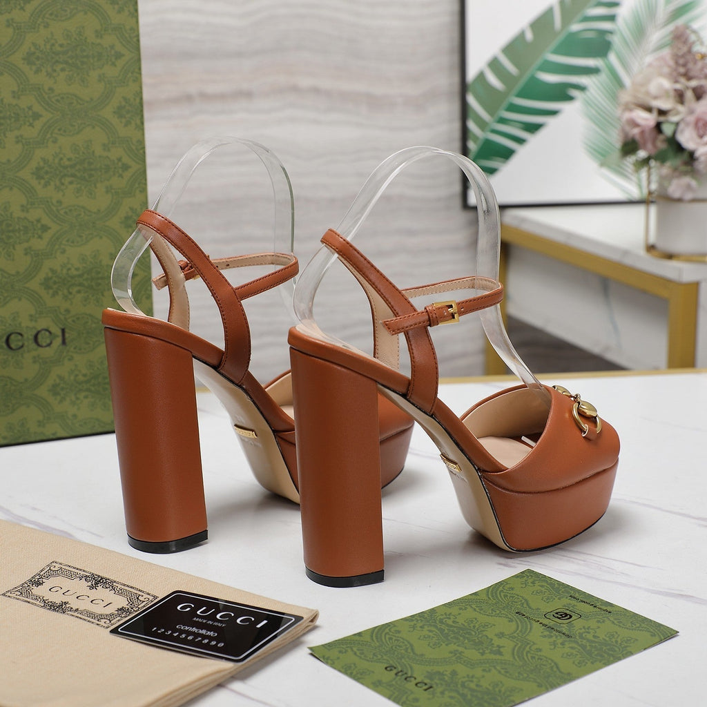 GUCCI Sandales Cuir Noir Orange Ginger