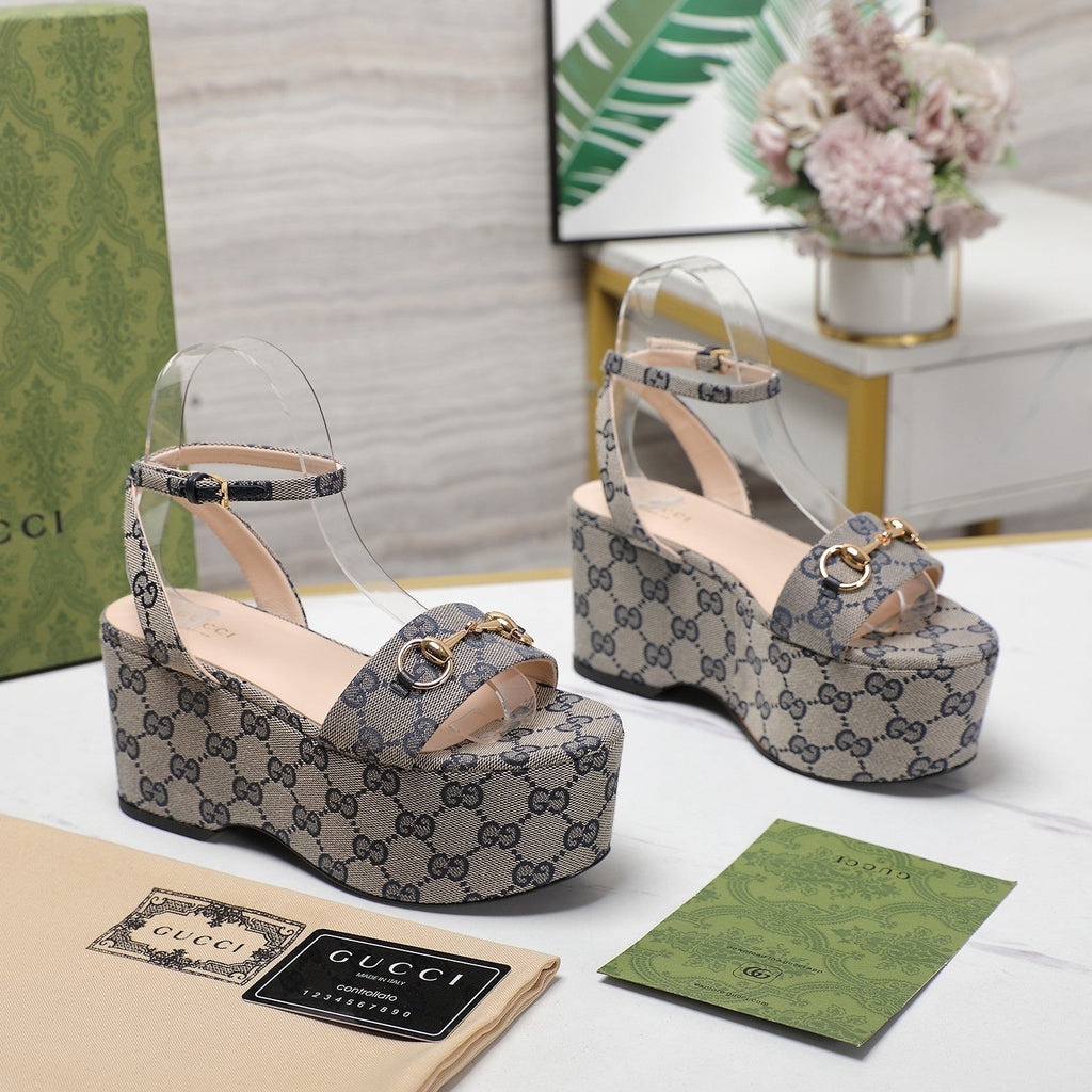 GUCCI Horsebit Wedges Sandals Light Grey