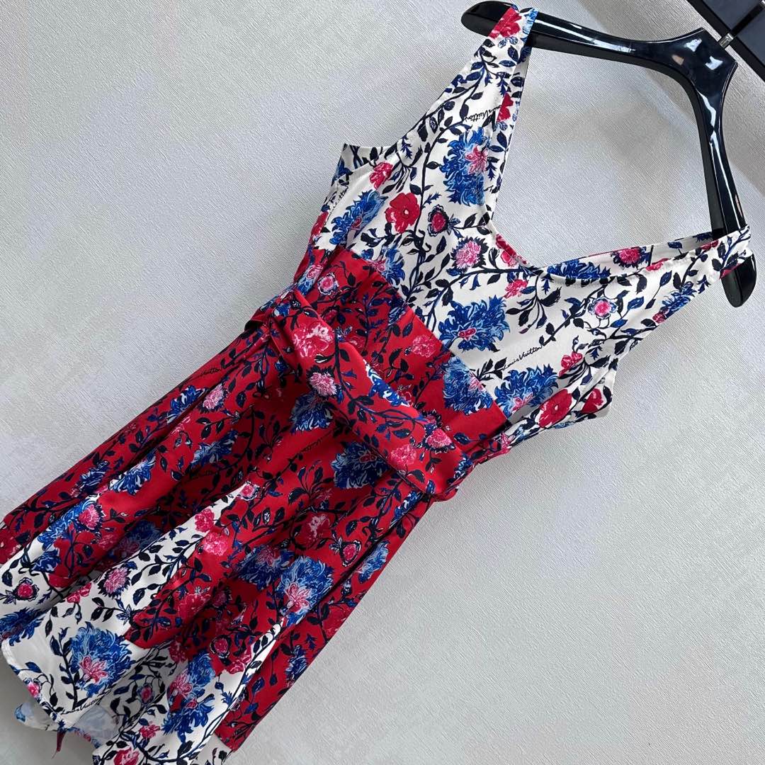 LOUIS VUITTON LV SLEEVELESS V-NECK DRESS WITH WAIST TIE 263818