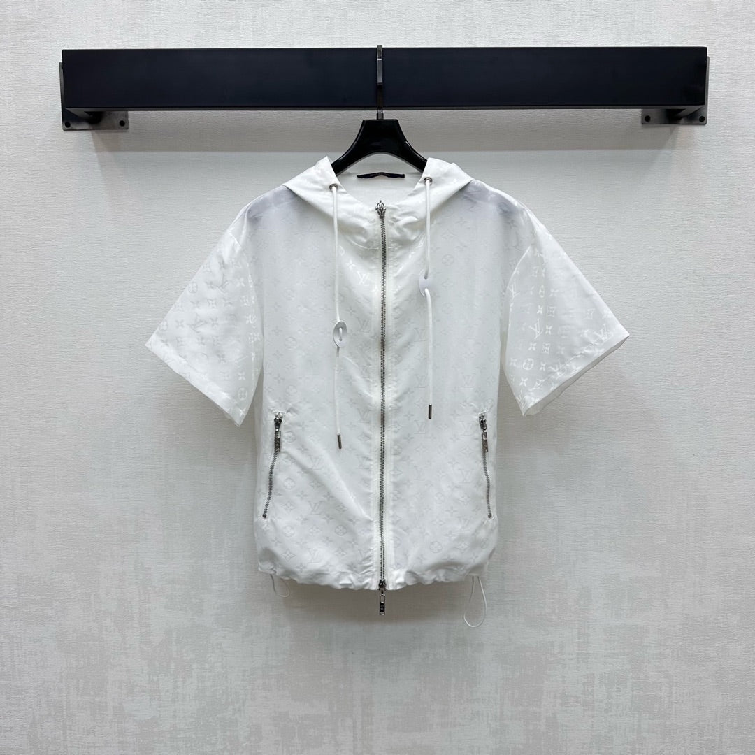 LOUIS VUITTON LV 25S HOODED SUN-PROTECTION JACKET AND SHORTS SET 264578