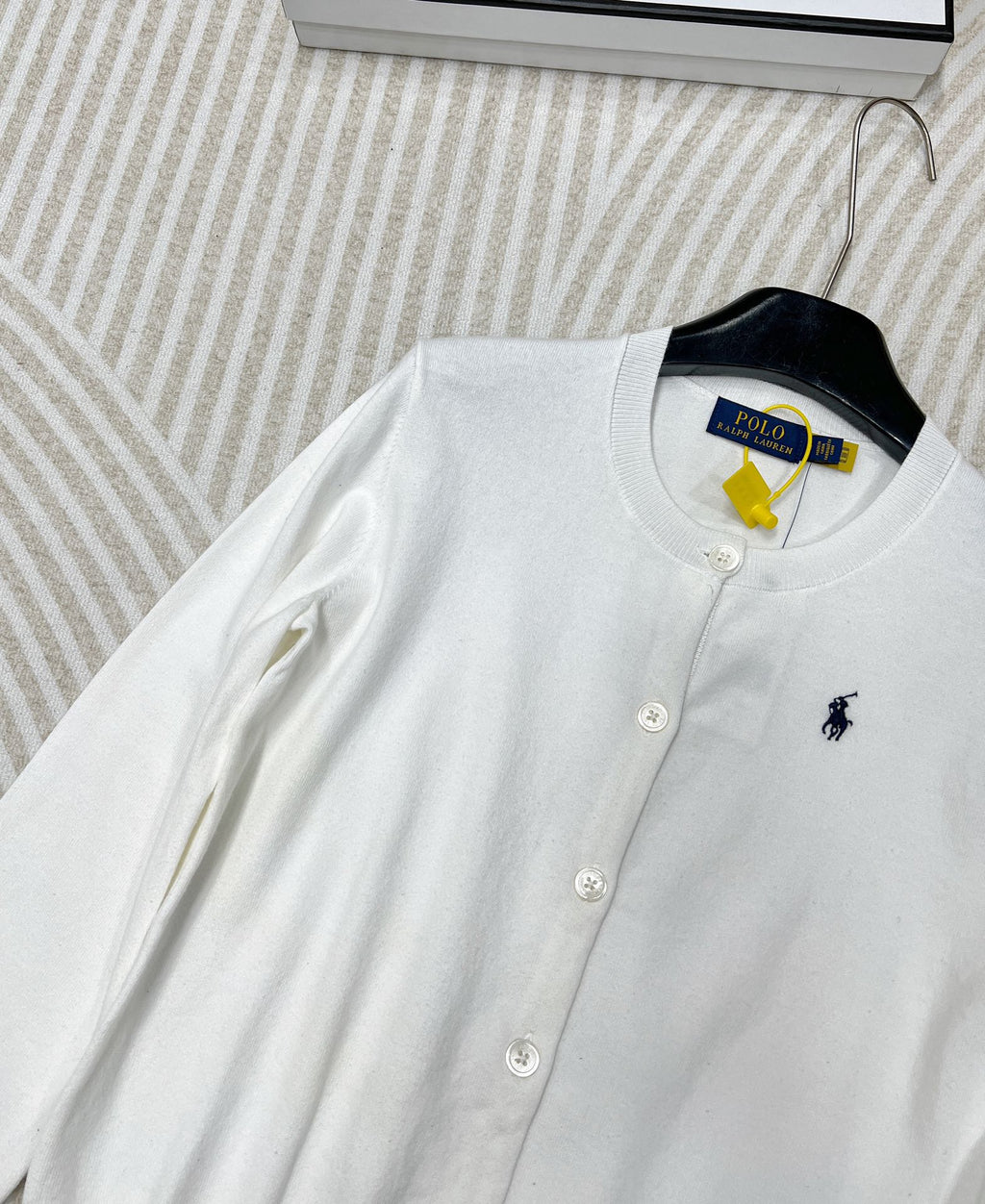 RALPH LAUREN CARDIGAN STYLE 182