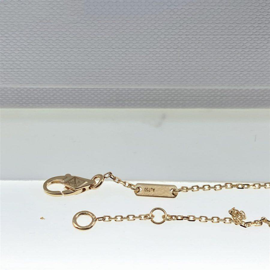 Van Cleef & Arpels CLOVER GOLD ONYX BRACELET